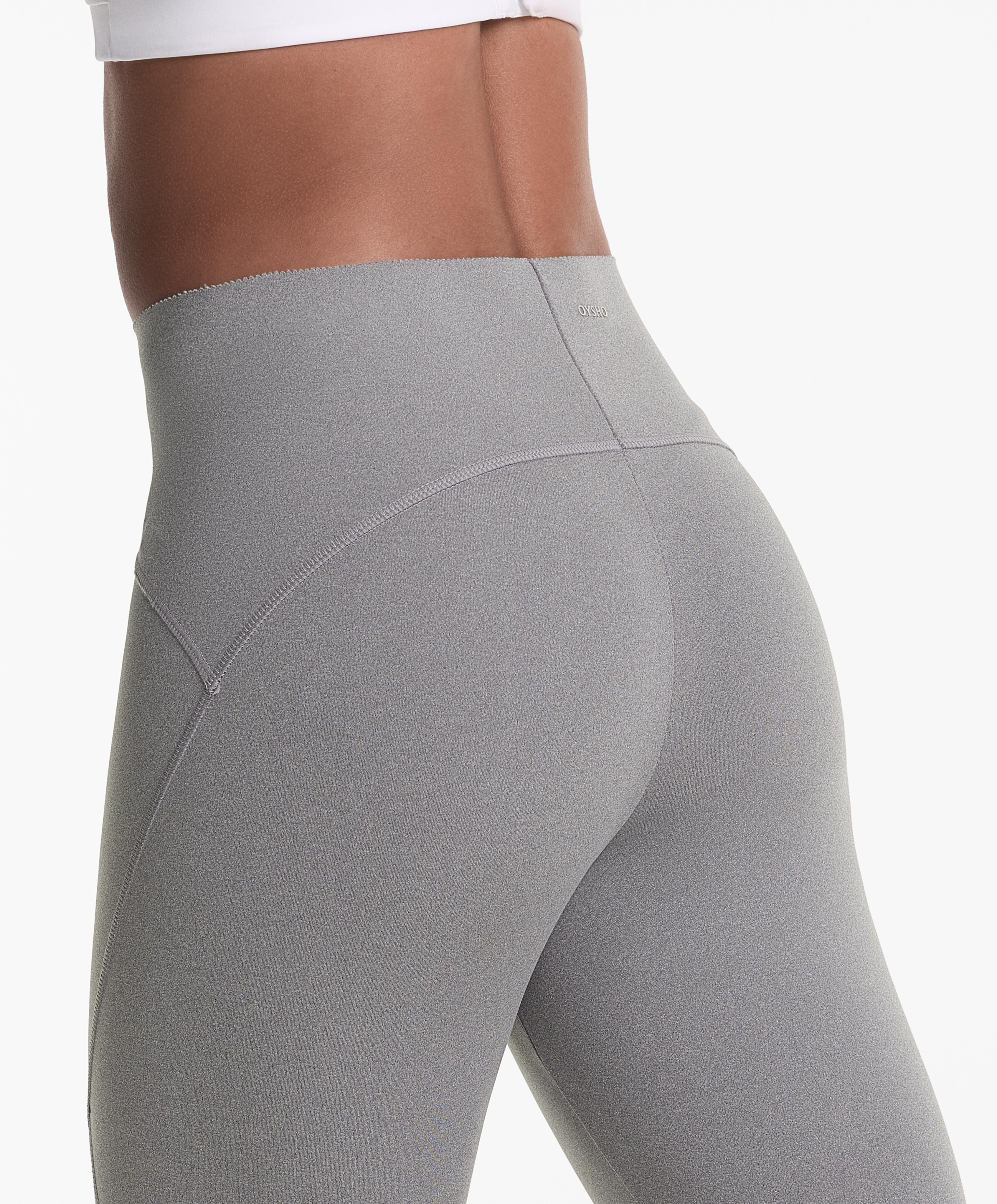 Compressive high rise ankle-length basic leggings Compressive high rise ankle-length basic leggings