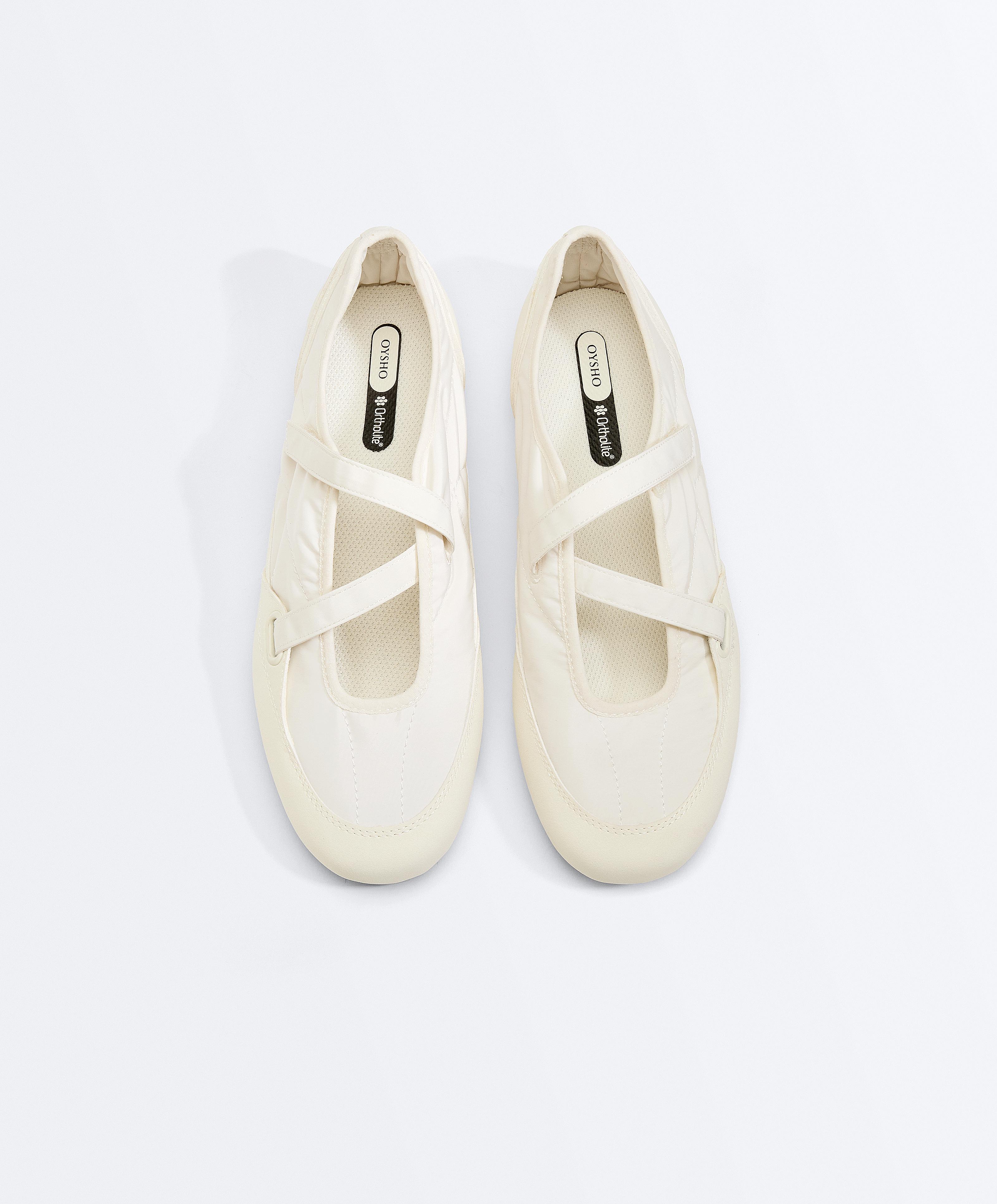 Nylon sport ballet flat