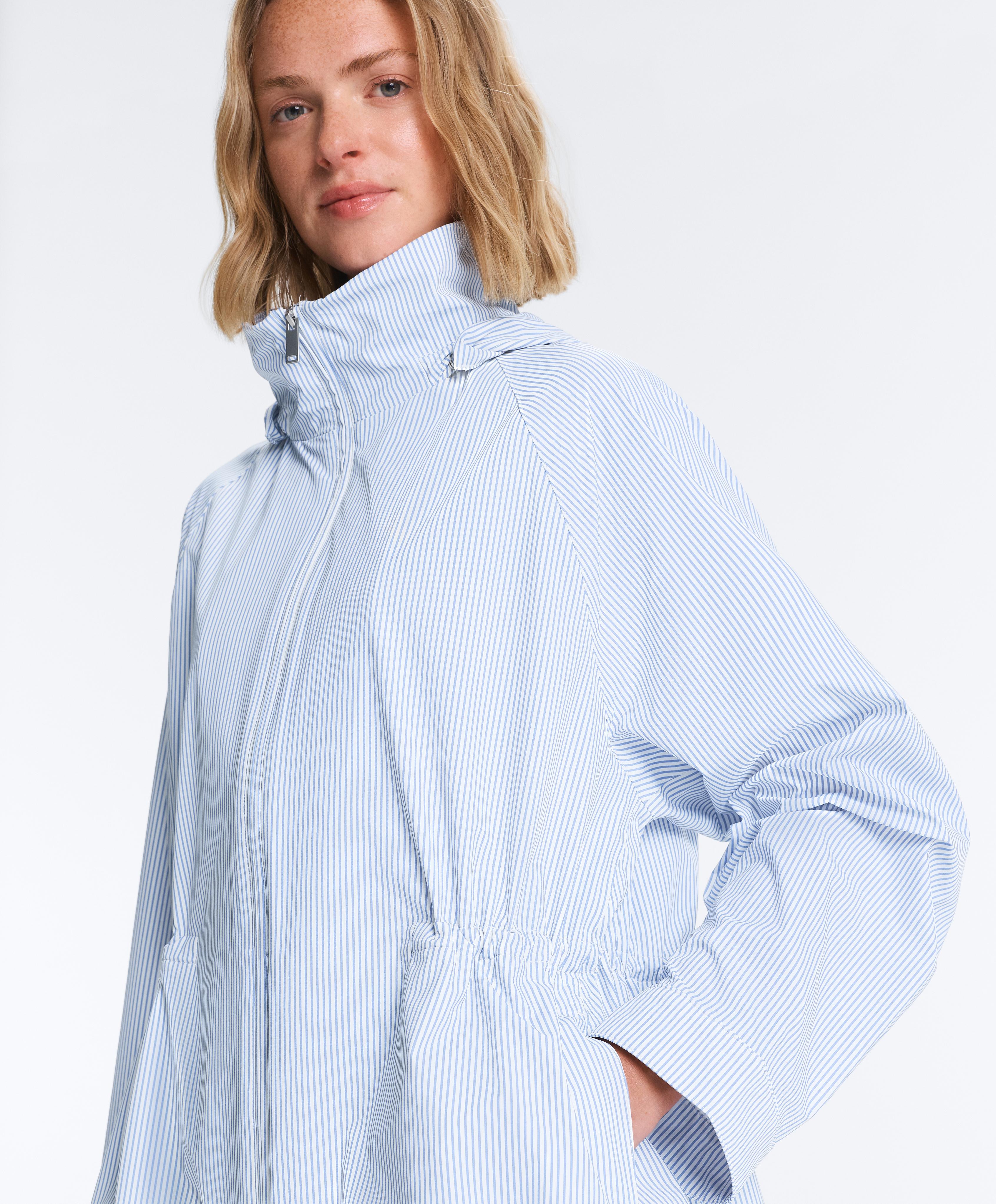 Extra lightweight 10k waterproof striped jacket — PALE BLUE