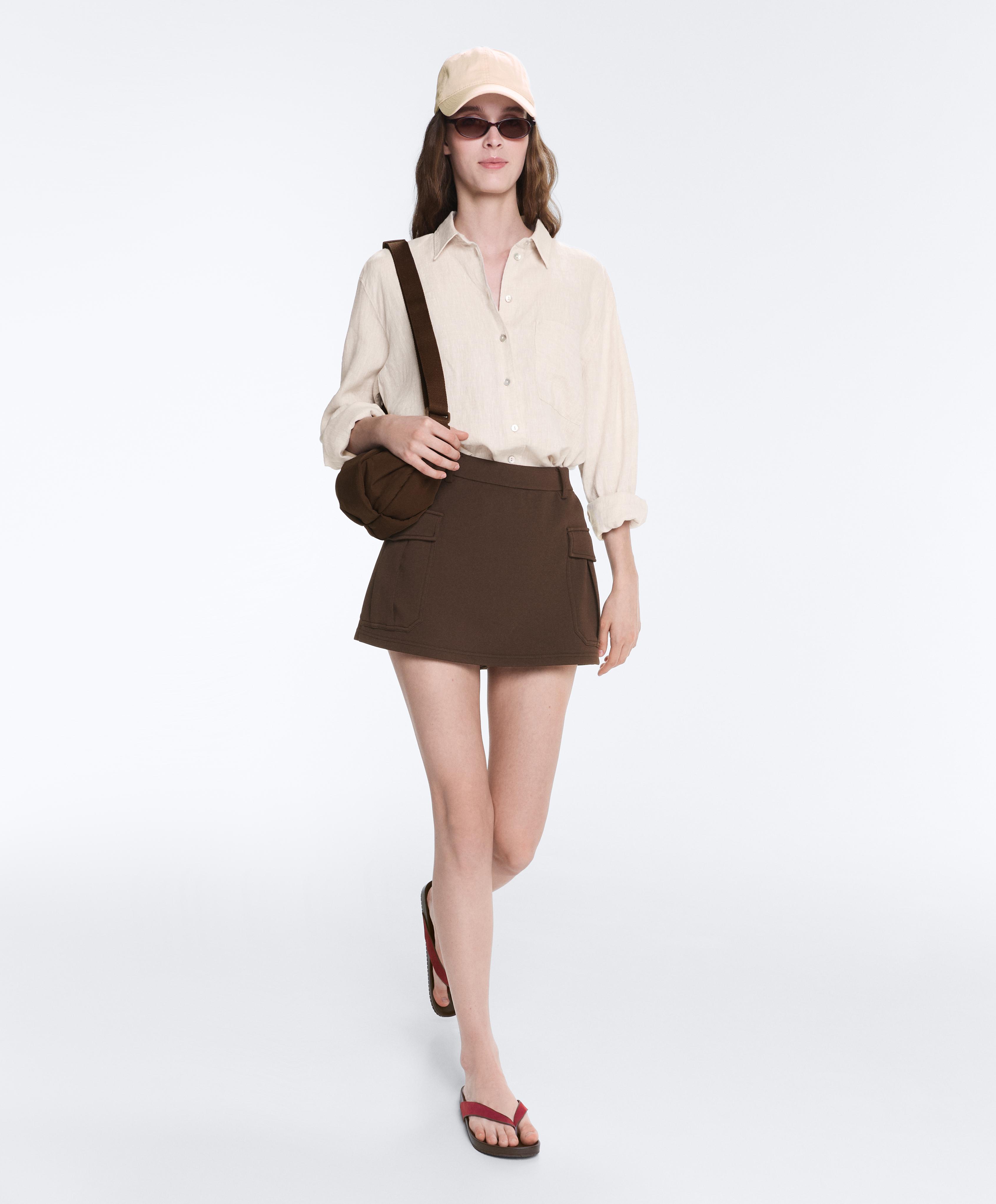 Short piqué skirt with cotton pockets — DARK BROWN