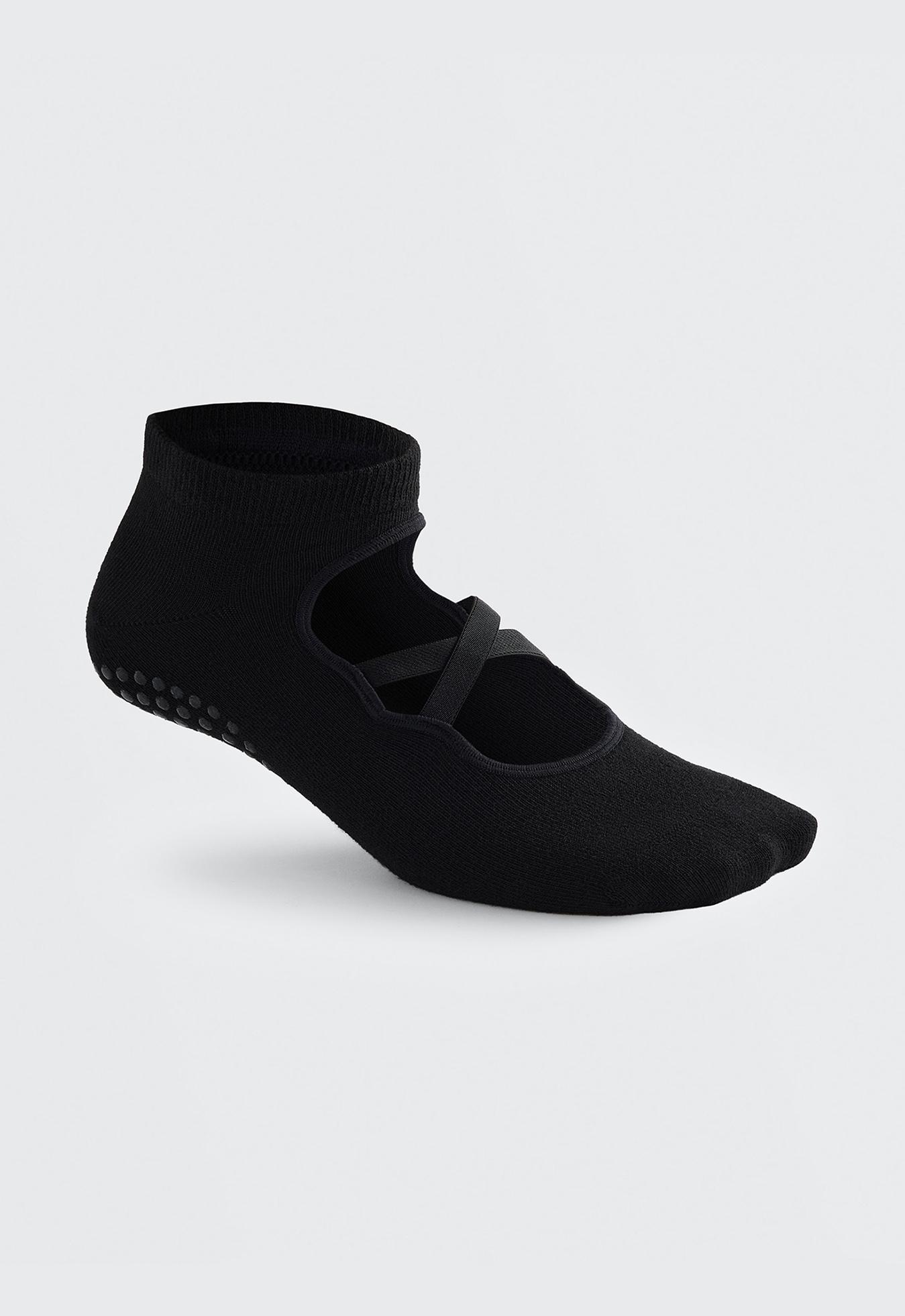 2 pairs of cotton blend yoga and Pilates socks with crossover straps — BLACK