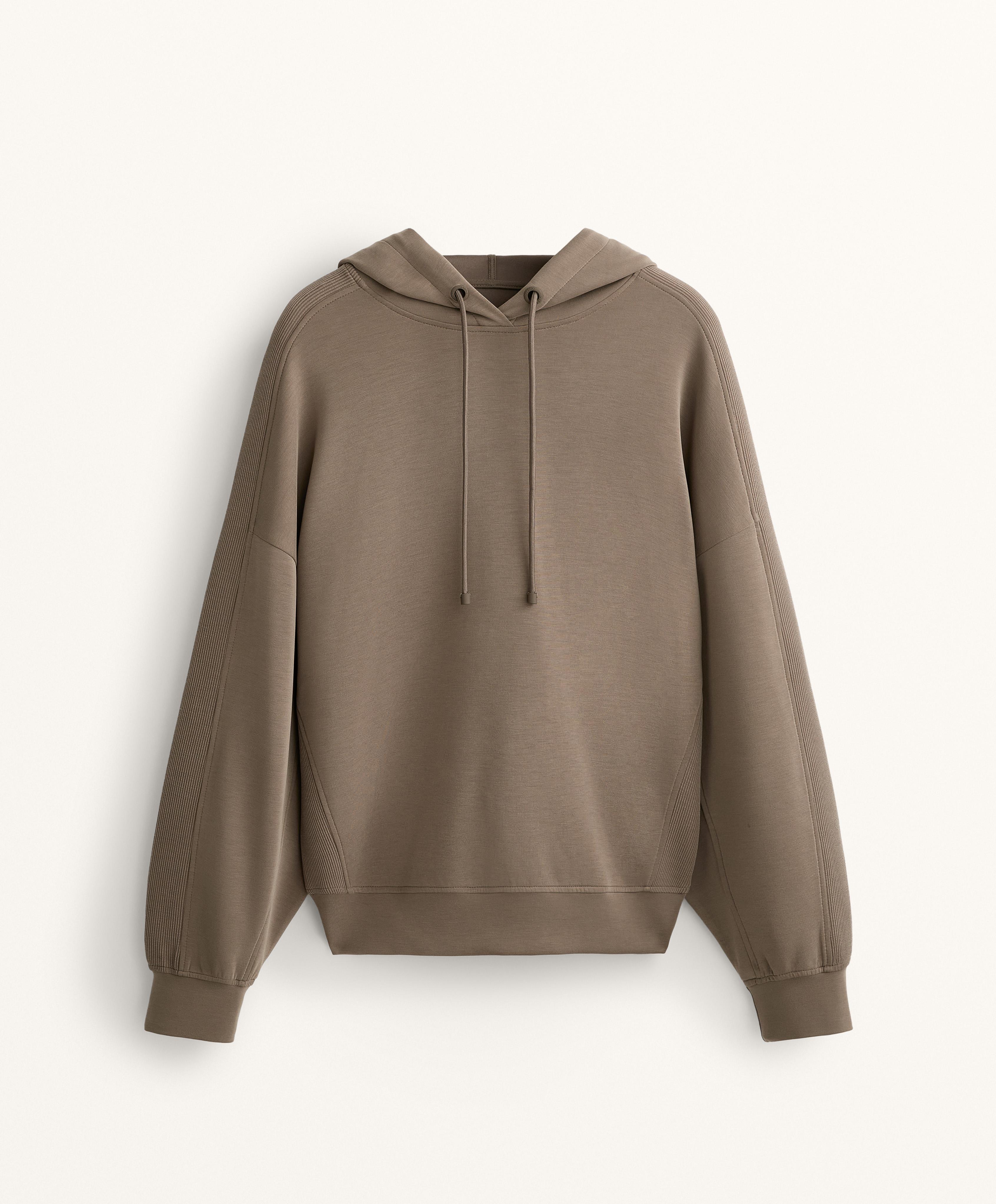 Sweat boxy à capuche détail rib en modal au toucher doux - Soldes