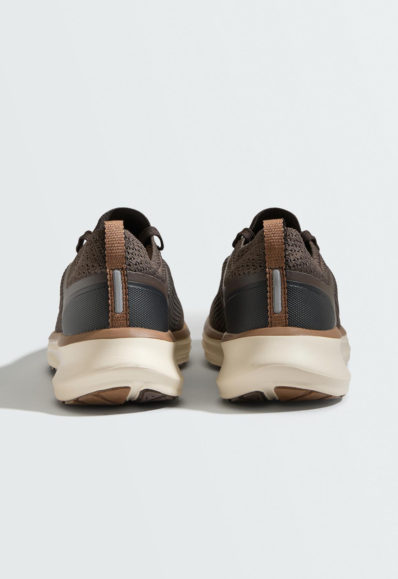 OY/AC 200 training trainers — BROWN
