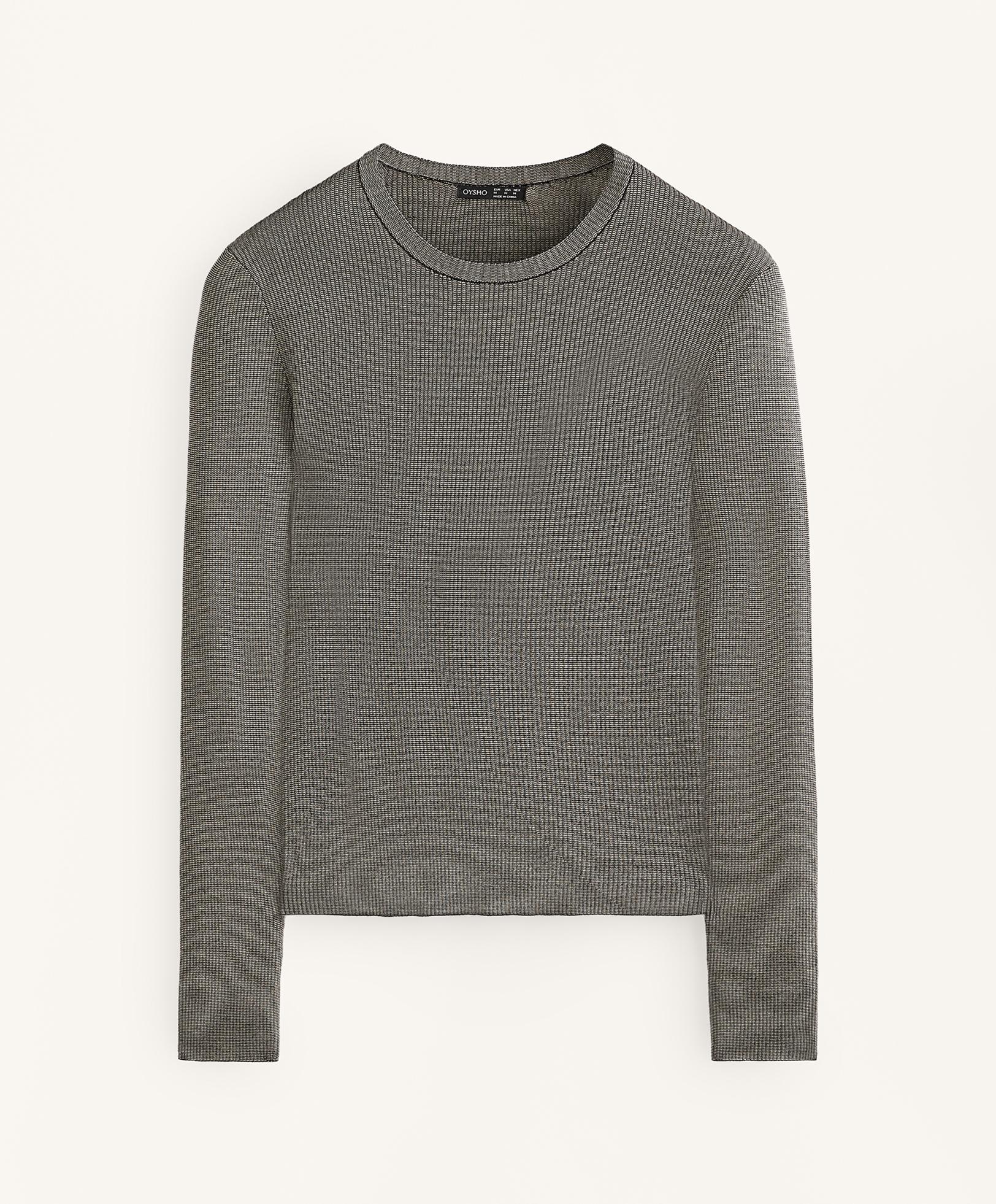 Textured knit base layer T-shirt — BLACK