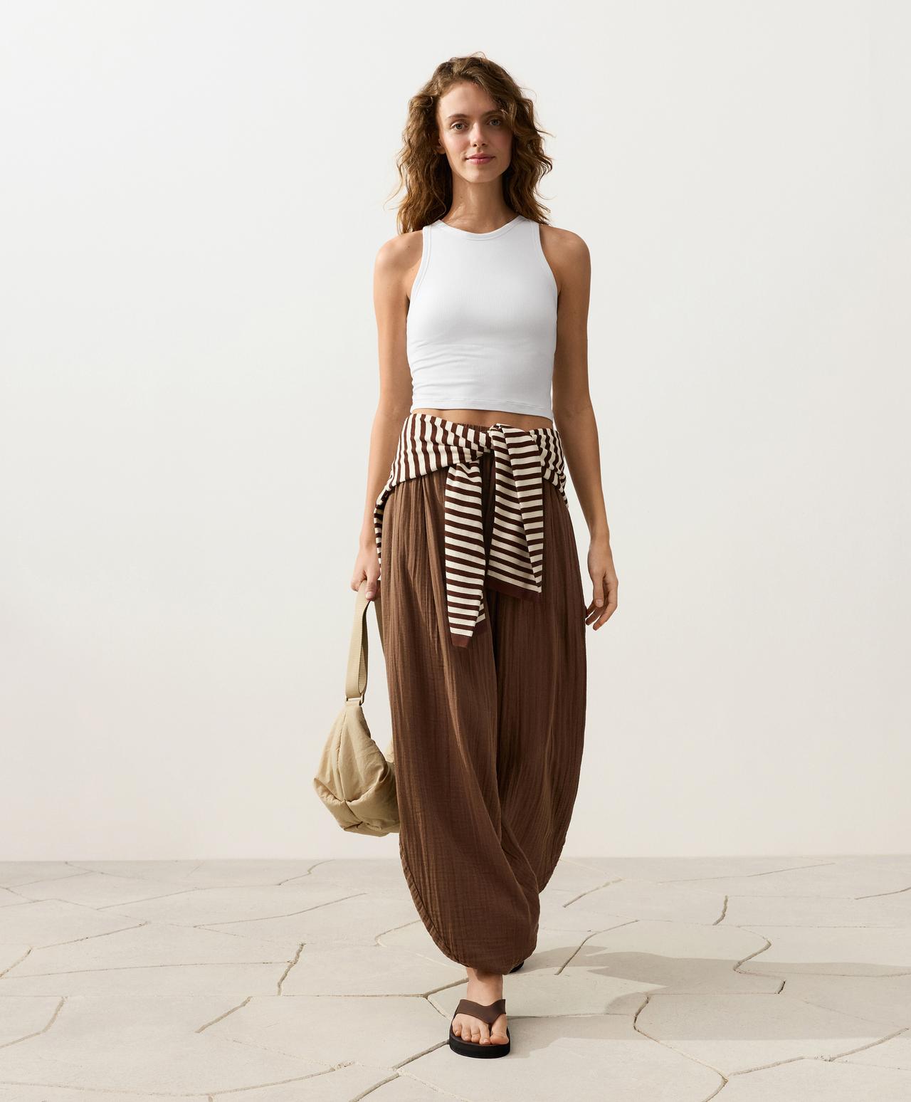 100% cotton muslin balloon trousers — TAN