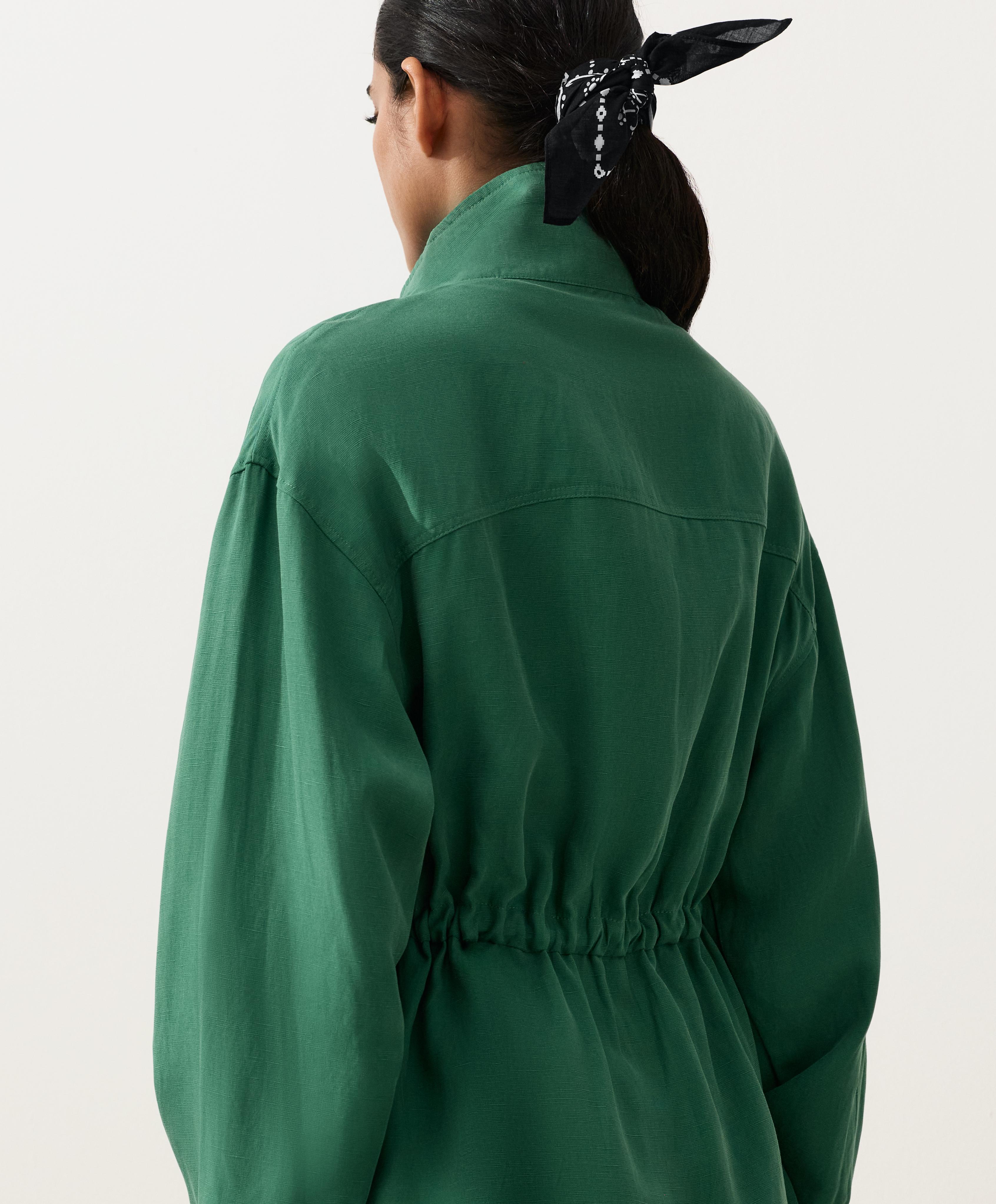 Lyocell and 24% linen blend ruched waist jacket — EMERALD GREEN