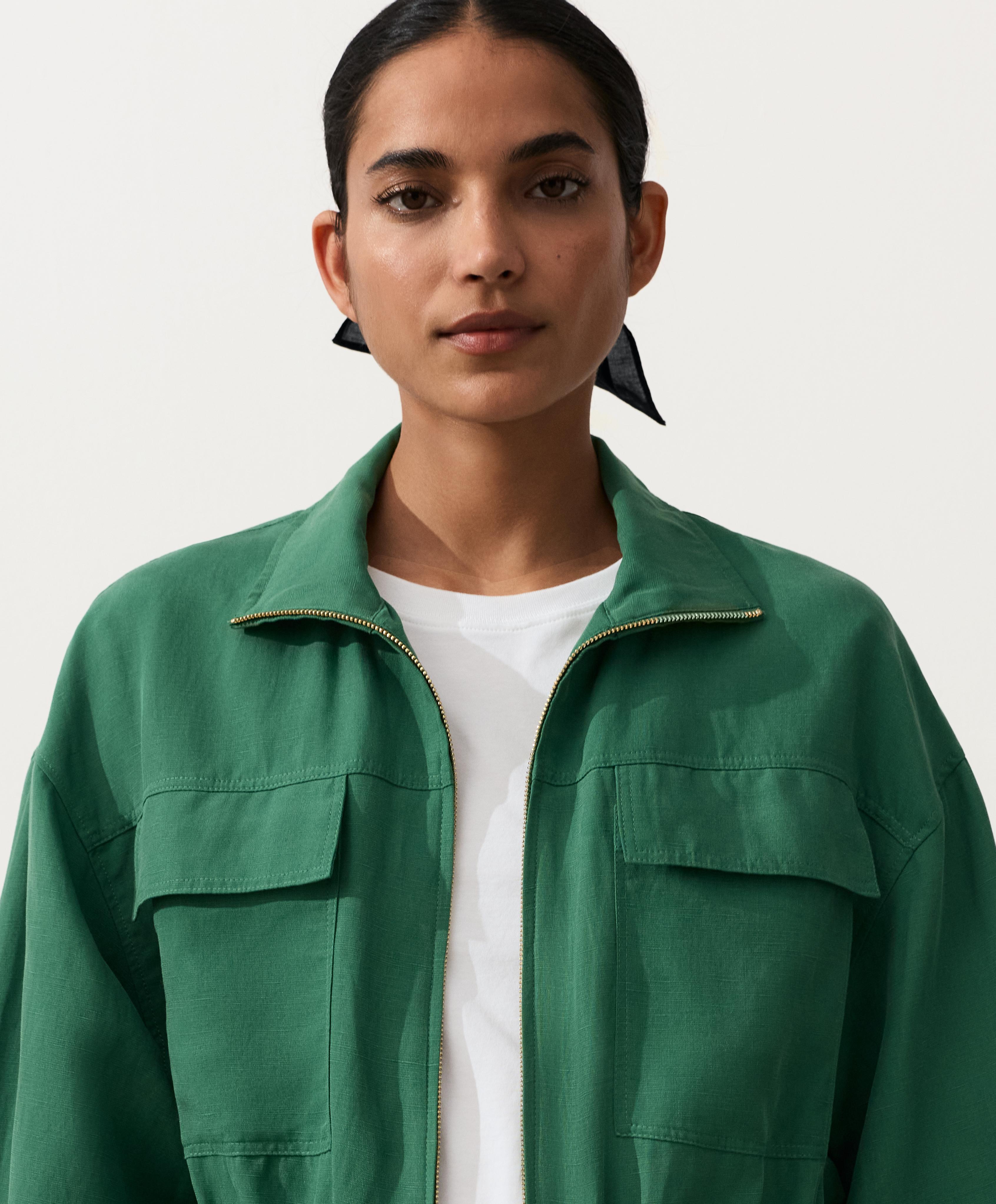 Lyocell and 24% linen blend ruched waist jacket — EMERALD GREEN
