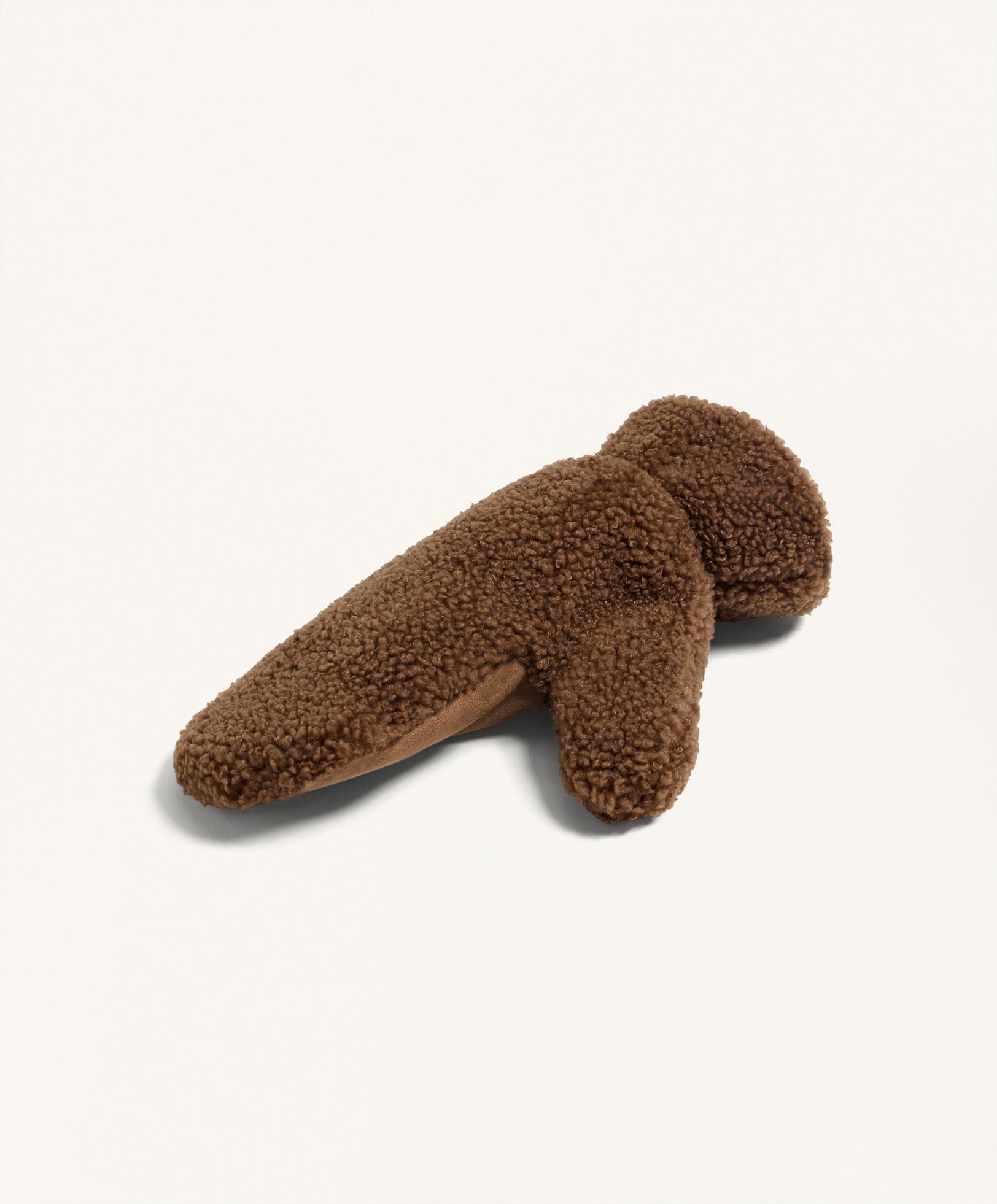 Rukavice od veštačkog jagnjećeg krzna sa učkurom