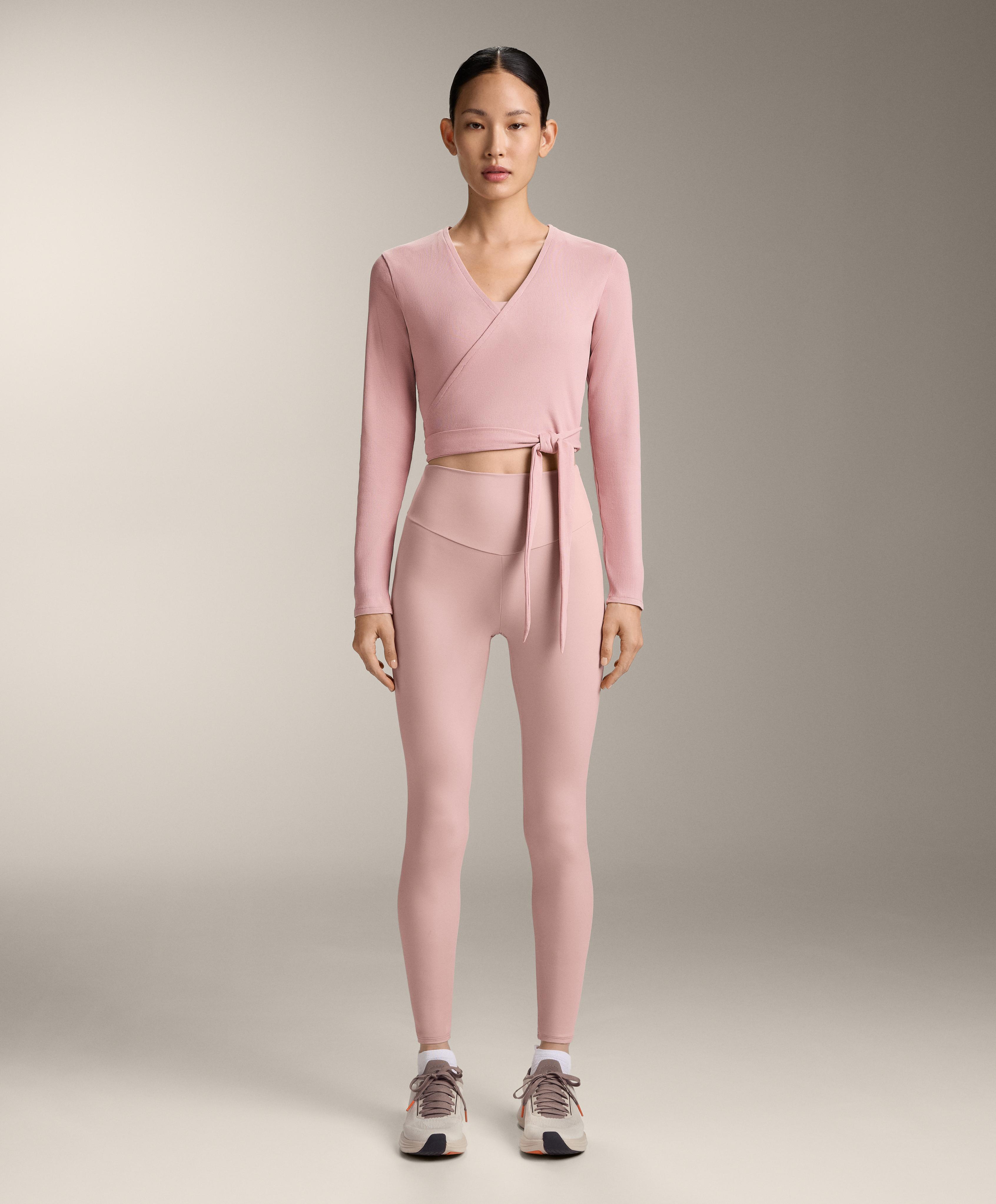 Camiseta cruzada rib mezcla algodón Camiseta cruzada rib mezcla algodón