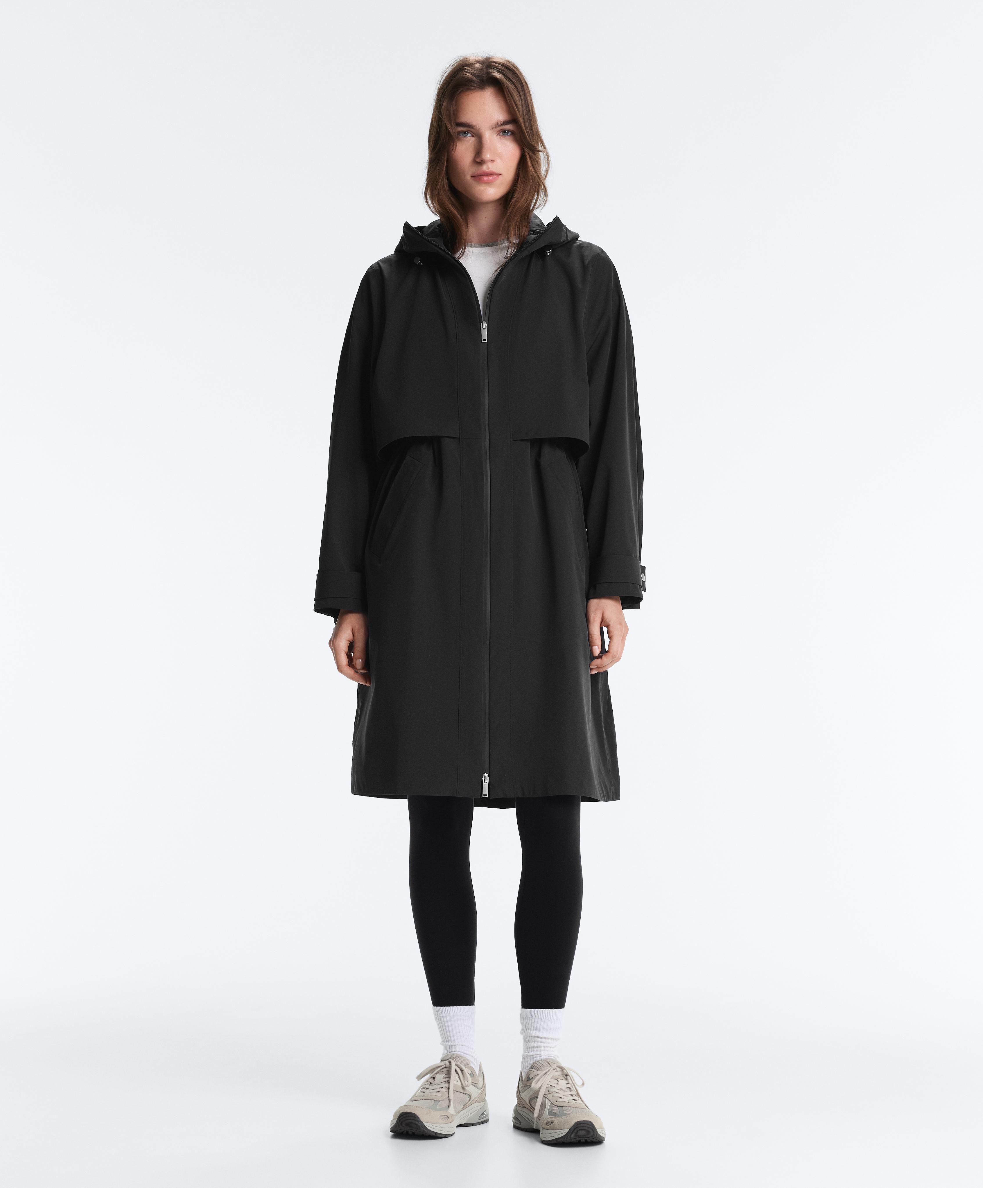 Extra lightweight long 10k waterproof jacket — BLACK