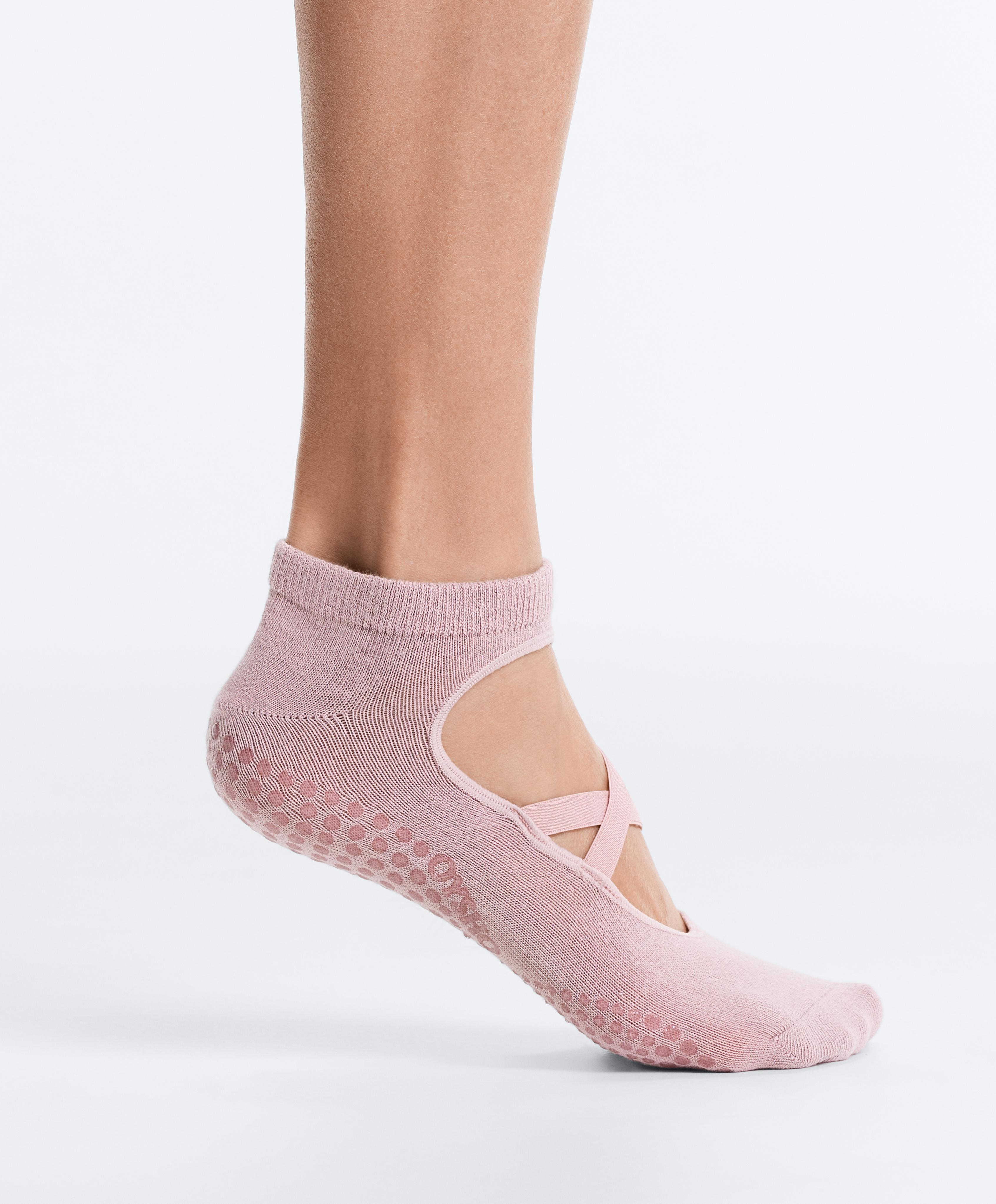 2 pairs of cotton blend yoga and Pilates socks with crossover straps — PALE PINK