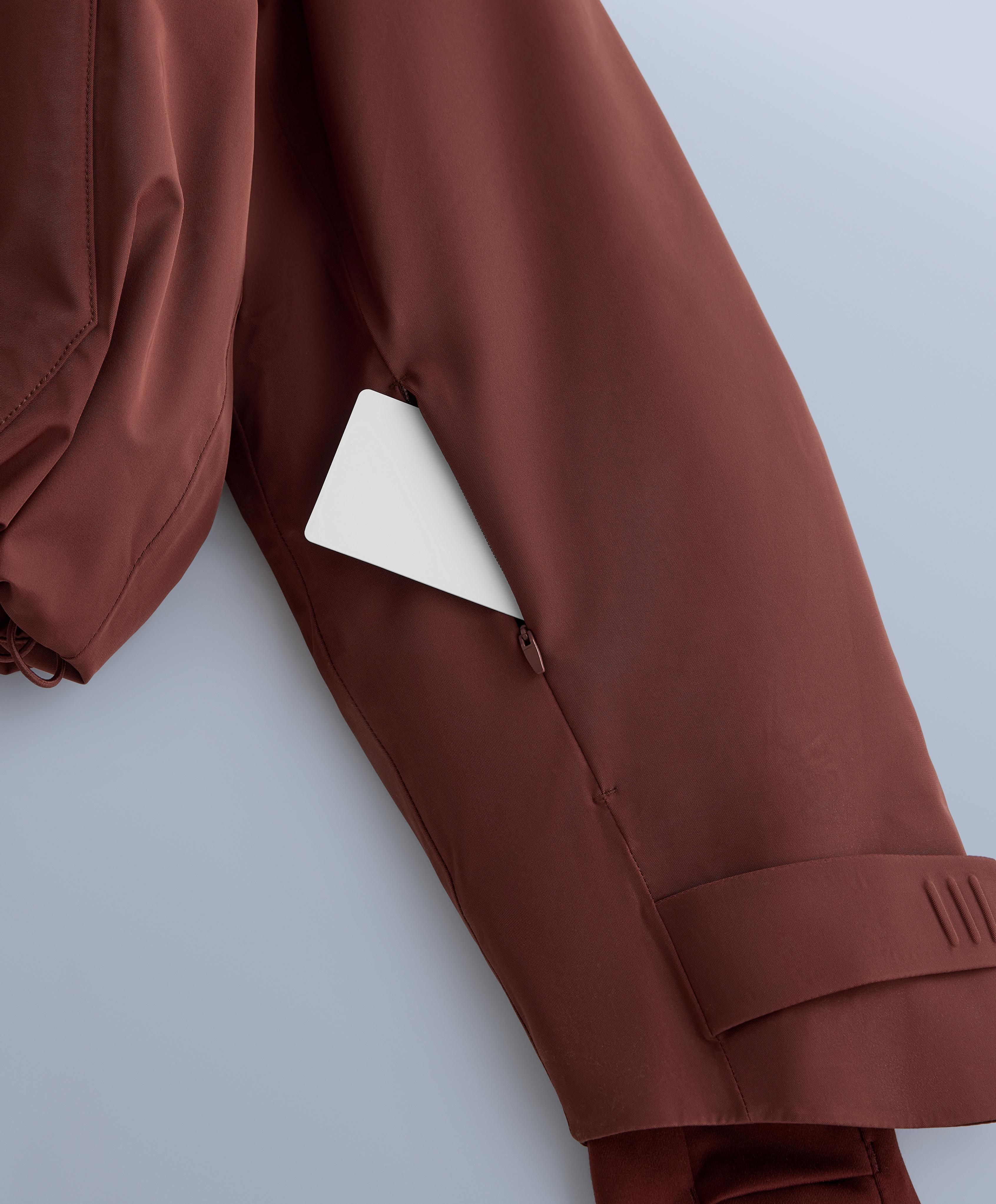 Primaloft® Feel the Performance TM SKI waterproof jacket with