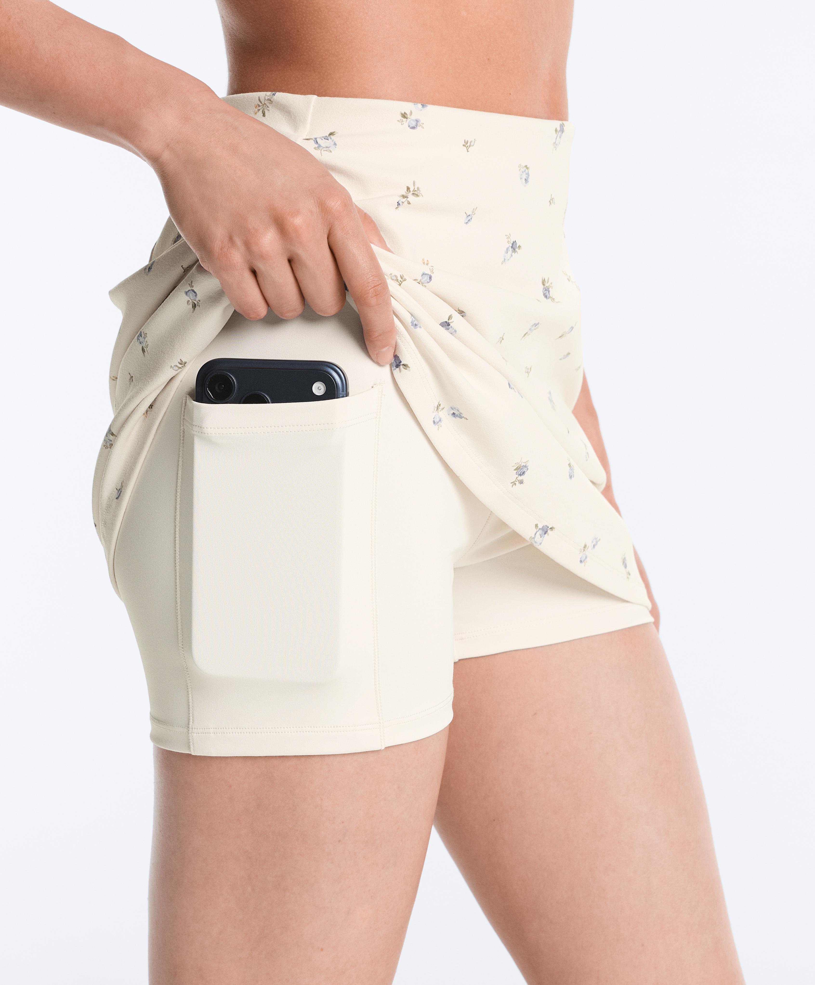 Evermove high rise floral print short skirt — PALE ECRU