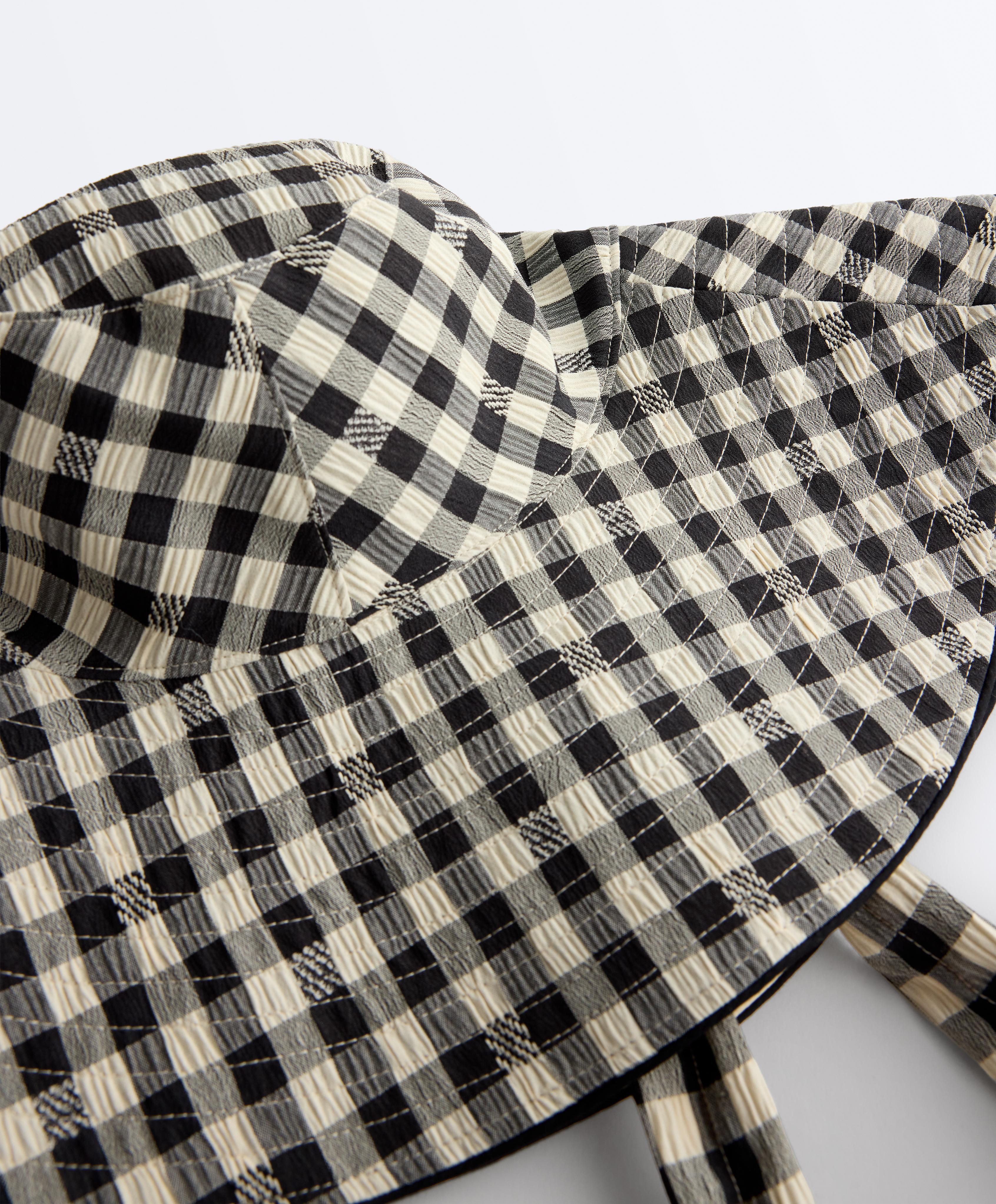 Reversible check bucket hat — BLACK