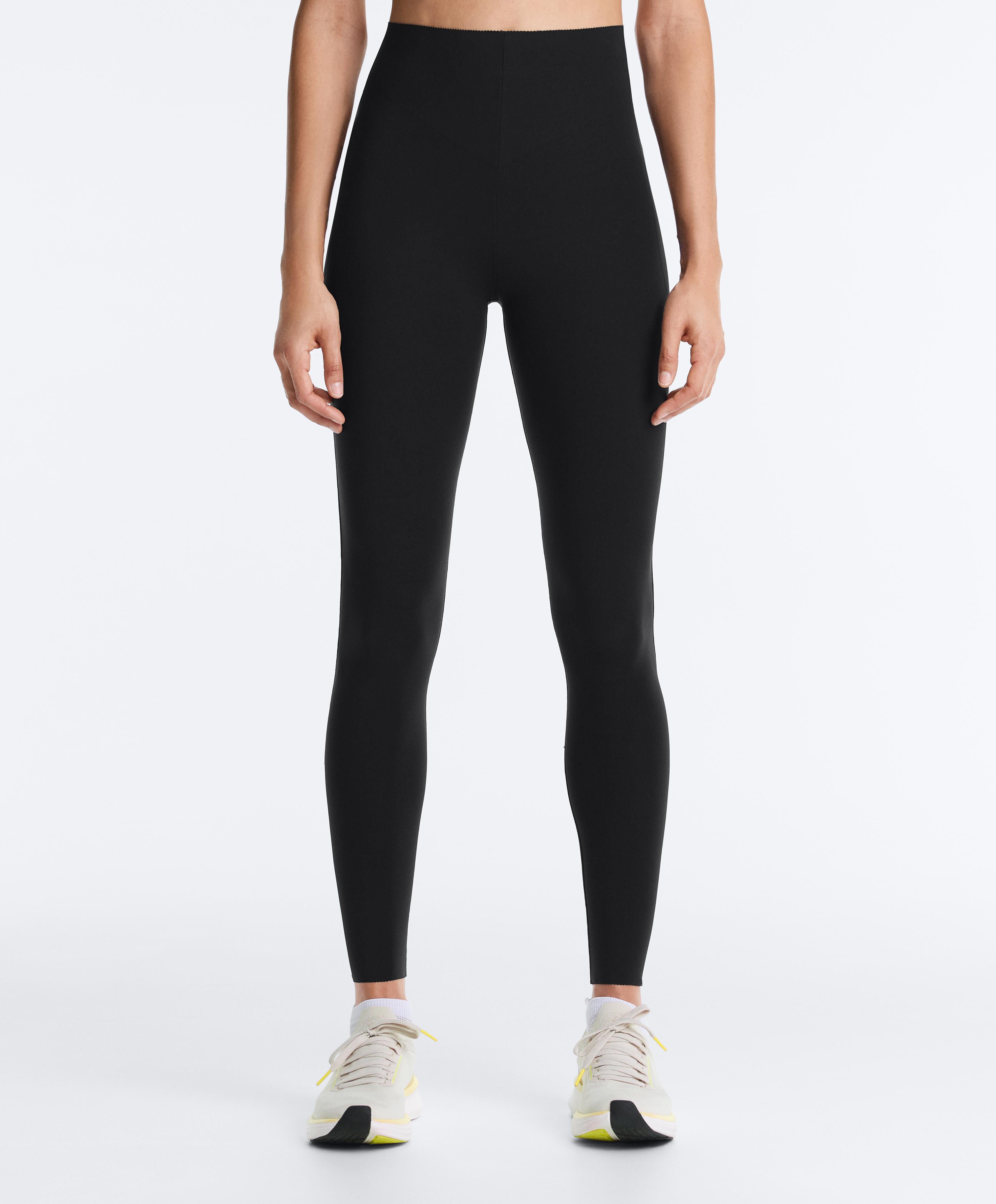 High-waisted Compressive raise up ankle-length leggings