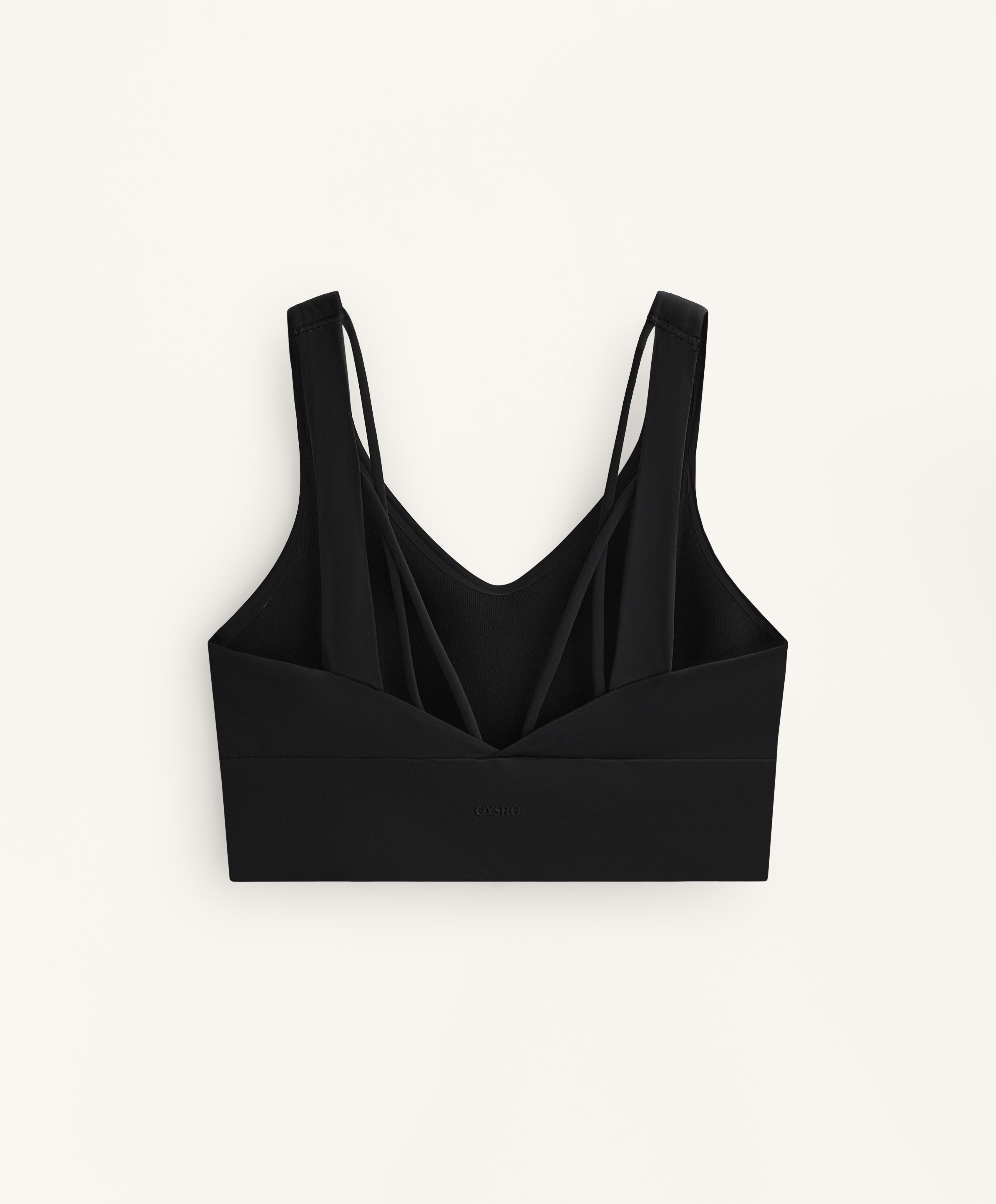 Light touch medium-support sports bra