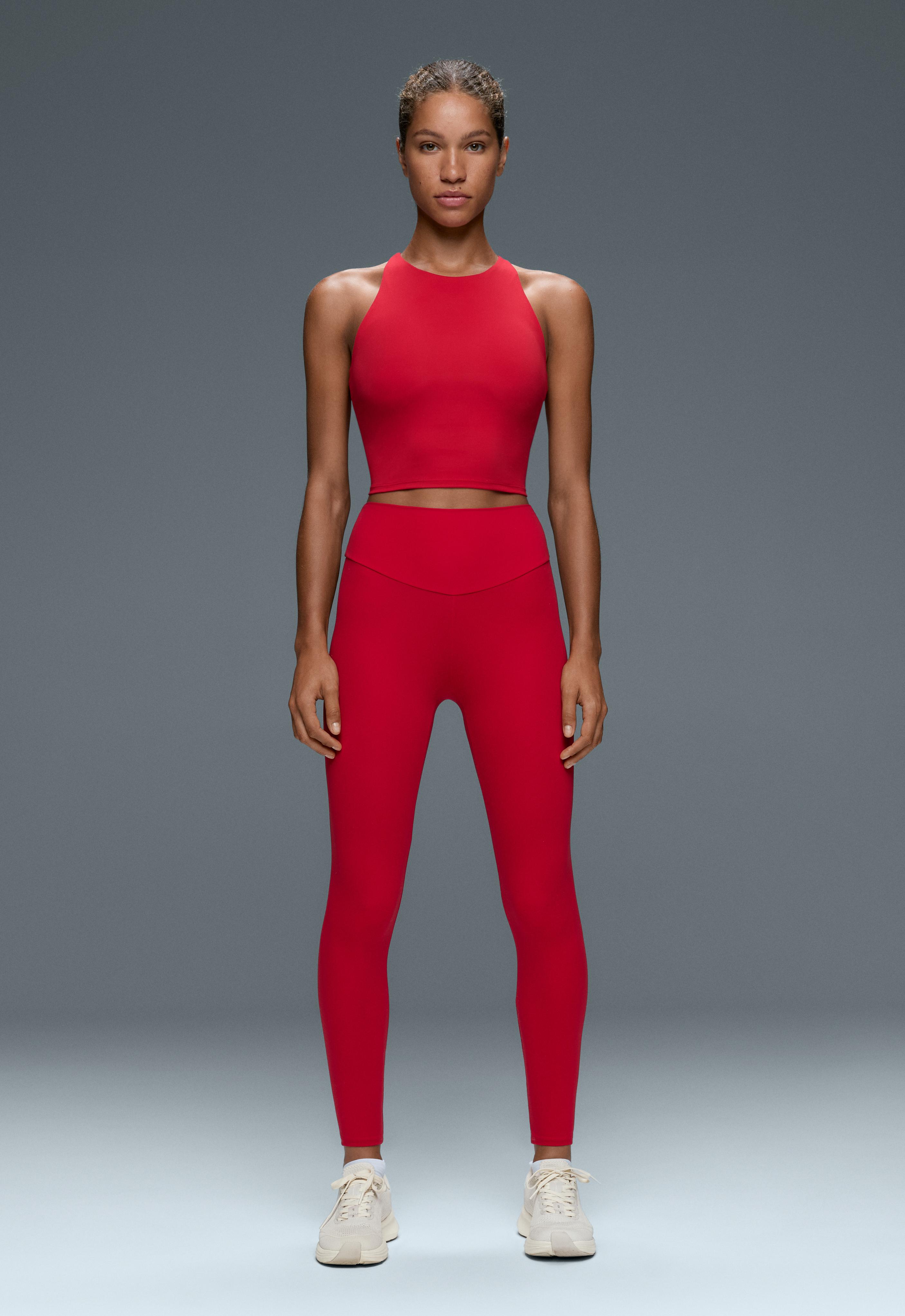 Comfortlux strappy tank top with cups — STRONG RED