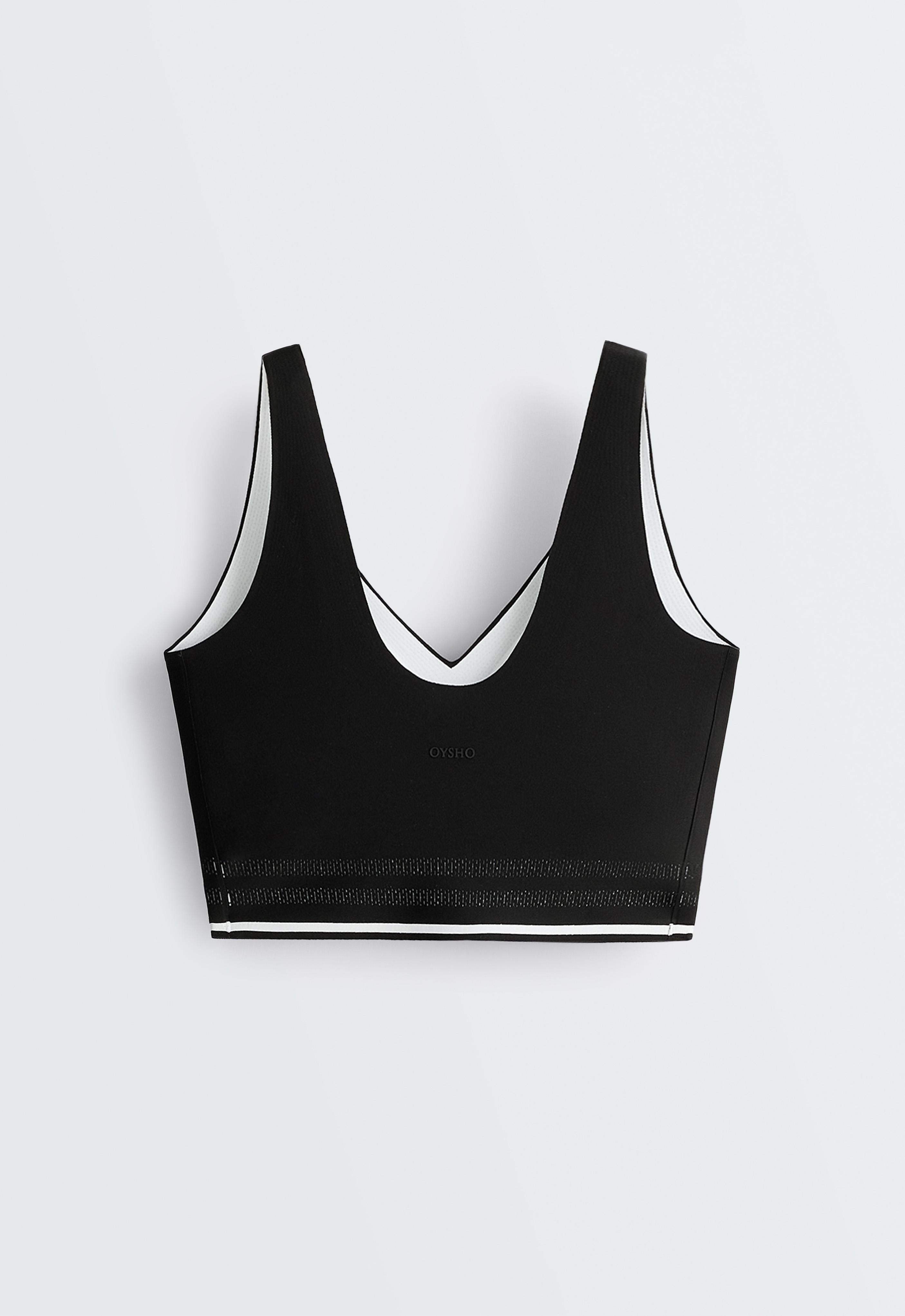Perfect-adapt medium-support sports bra with piping — BLACK