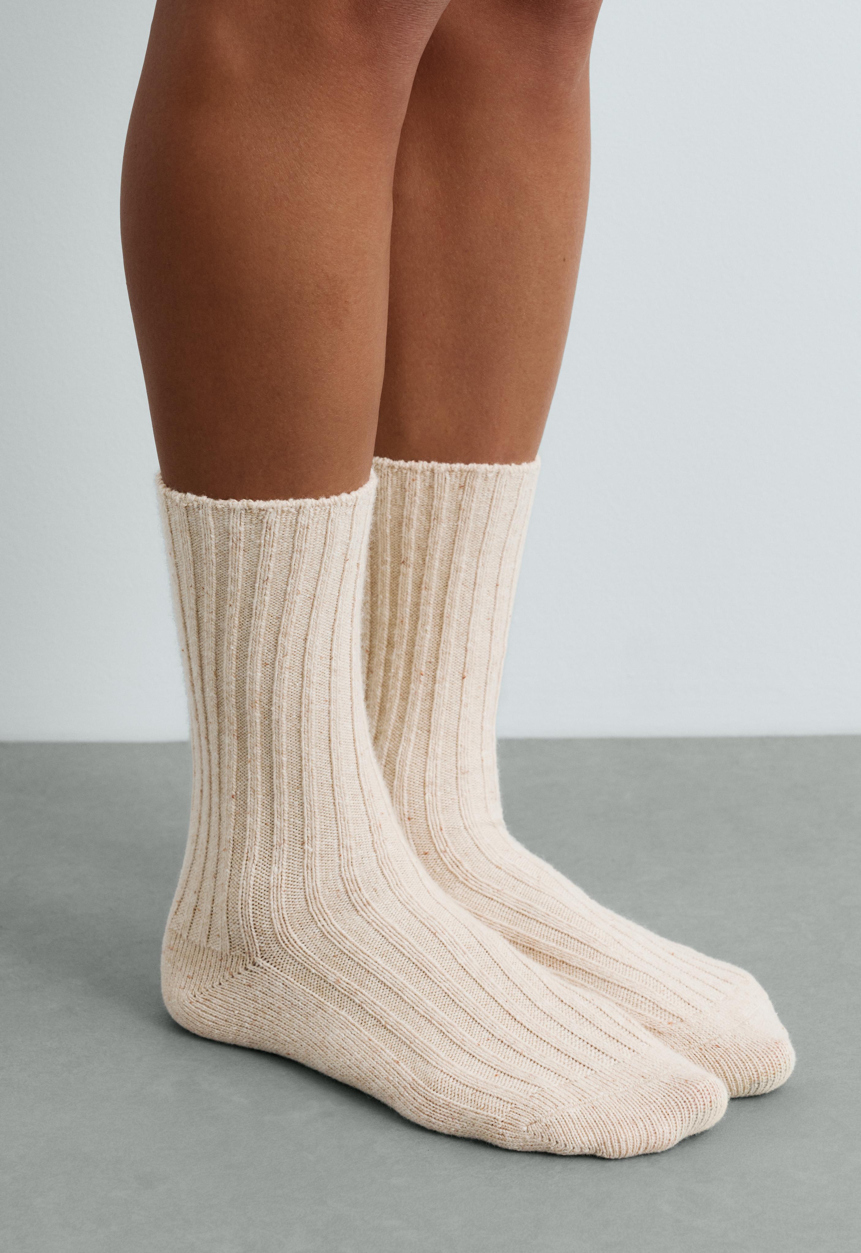 2 paires de chaussettes Classic 21 % laine 11 % soie 2 paires de chaussettes Classic 21 % laine 11 % soie
