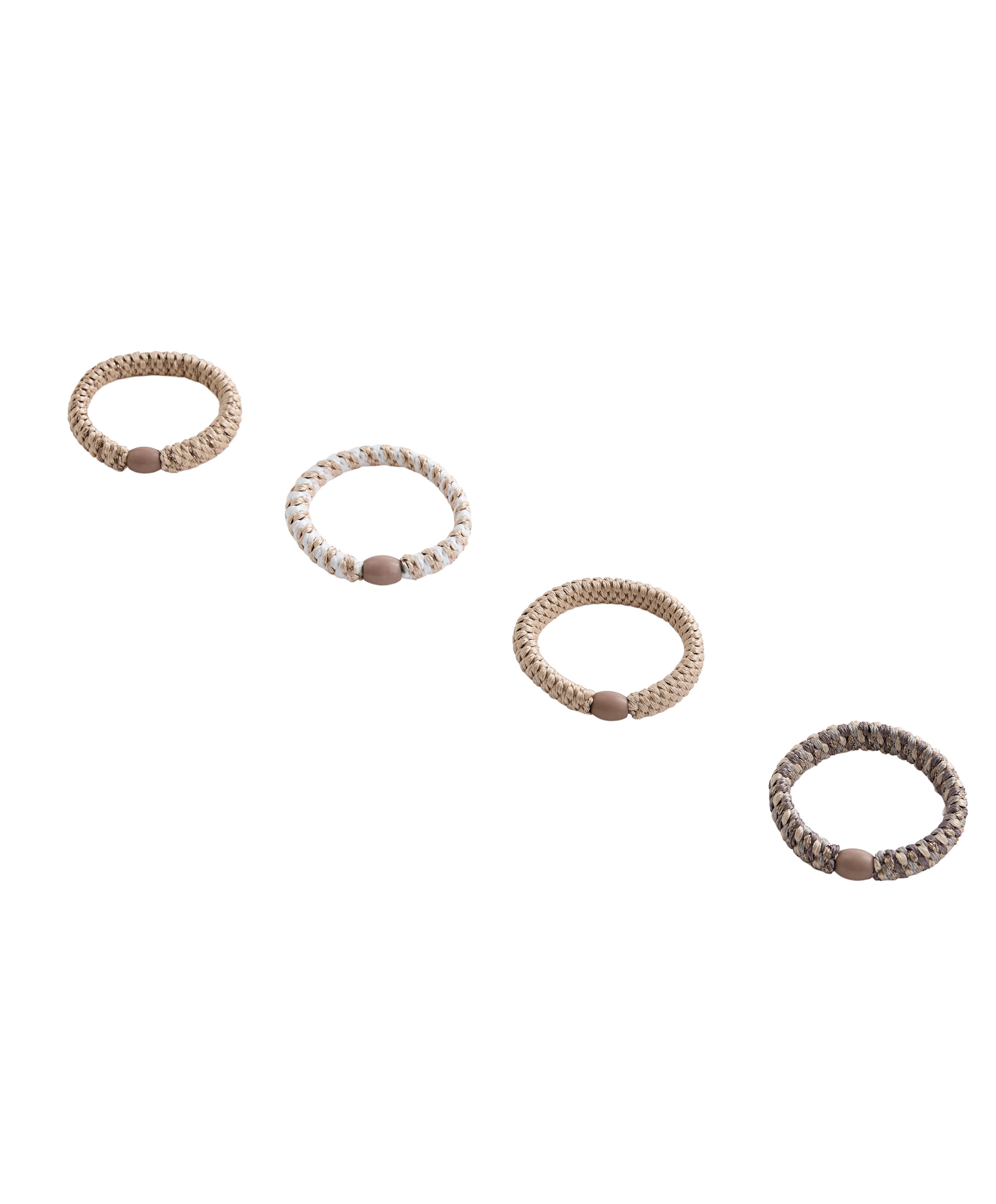 4 braided scrunchies — ECRU