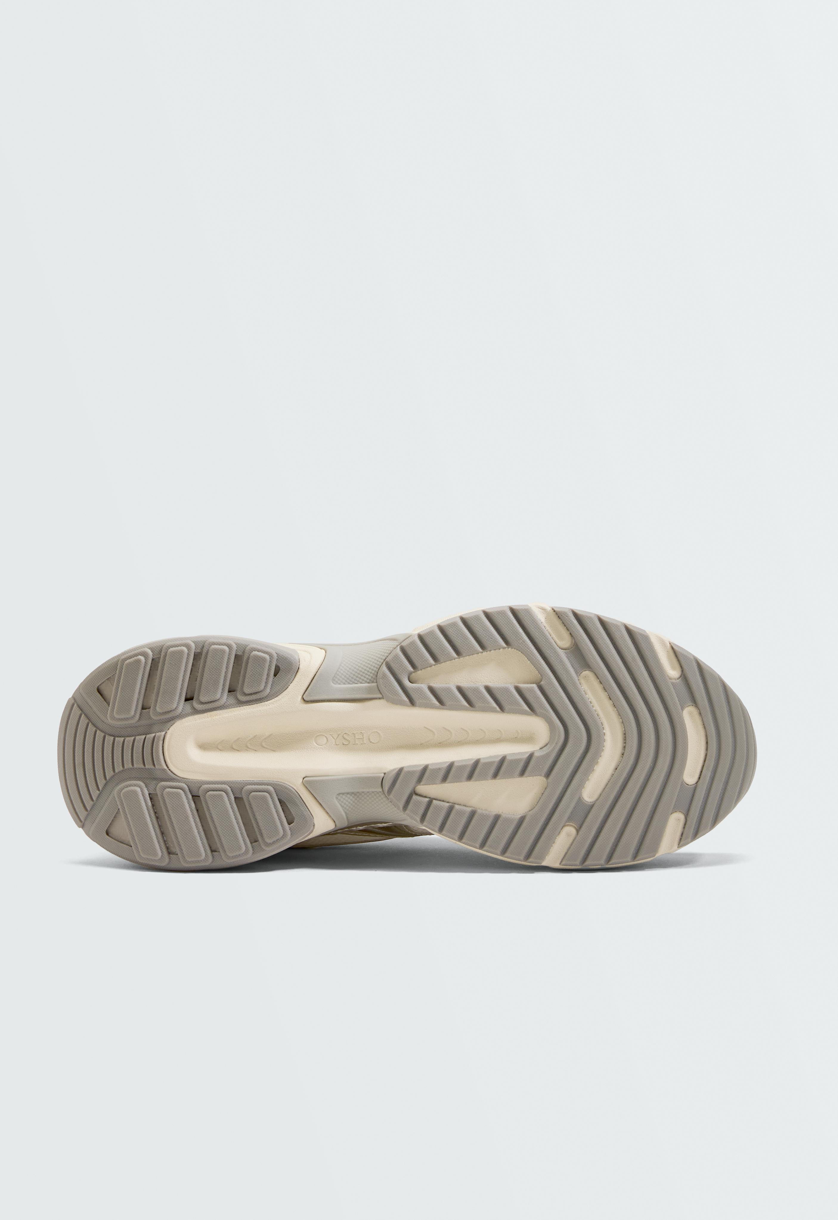 Running-style trainers — Champagne