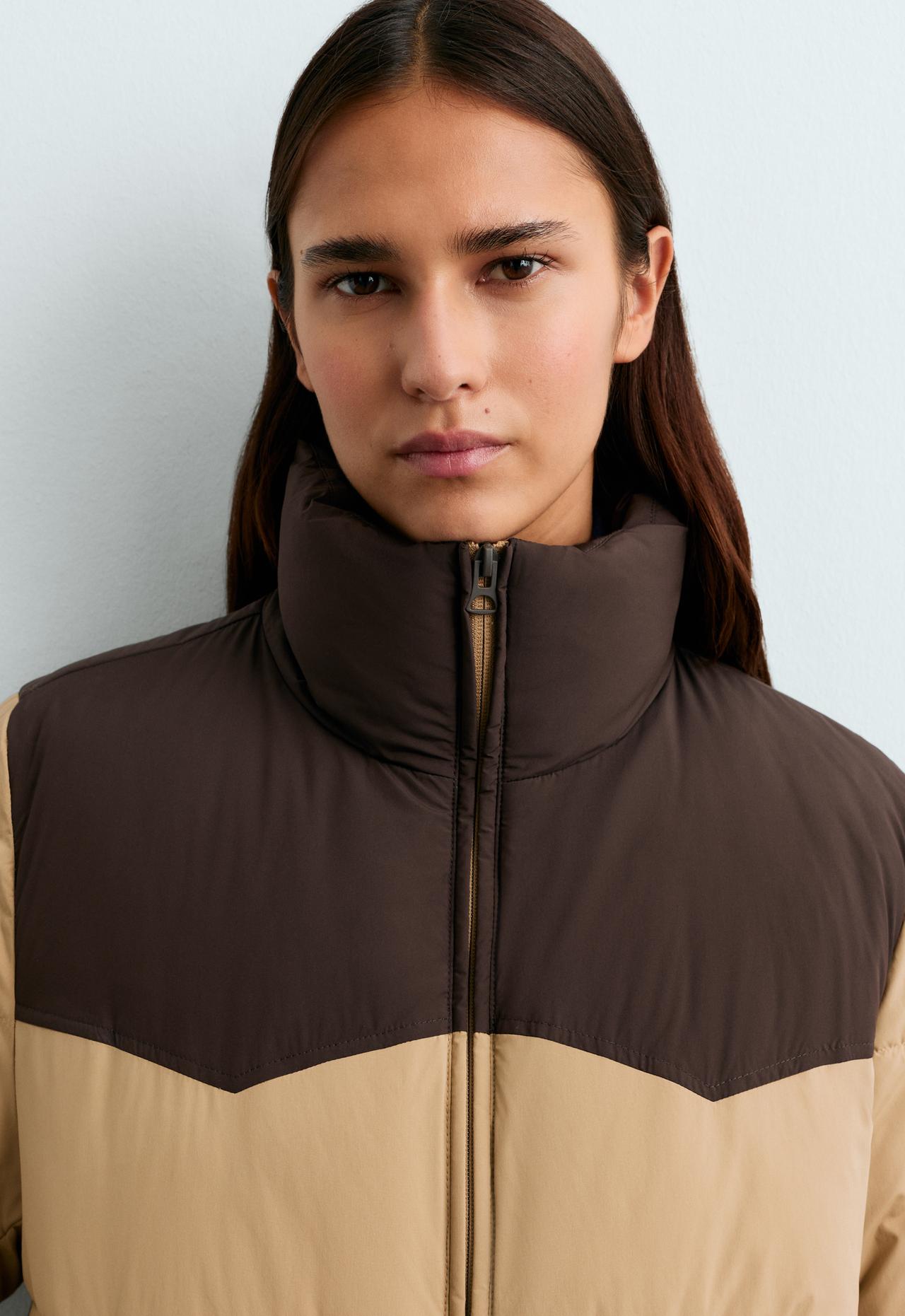 Water-repellent contrasting primaloft® padded jacket — PALE CAMEL