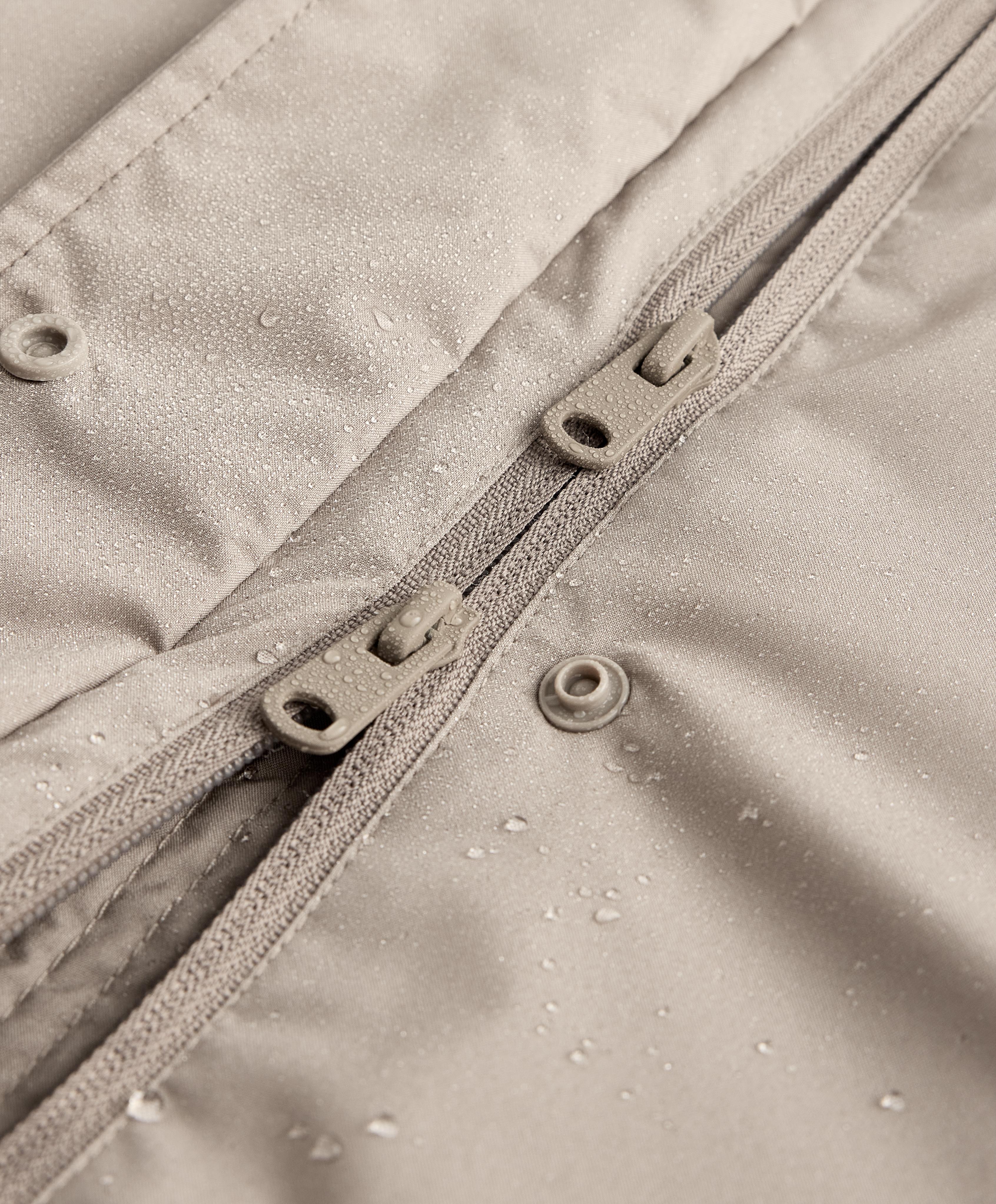 Chaqueta ligera acolchada impermeable 10k ThindownTM