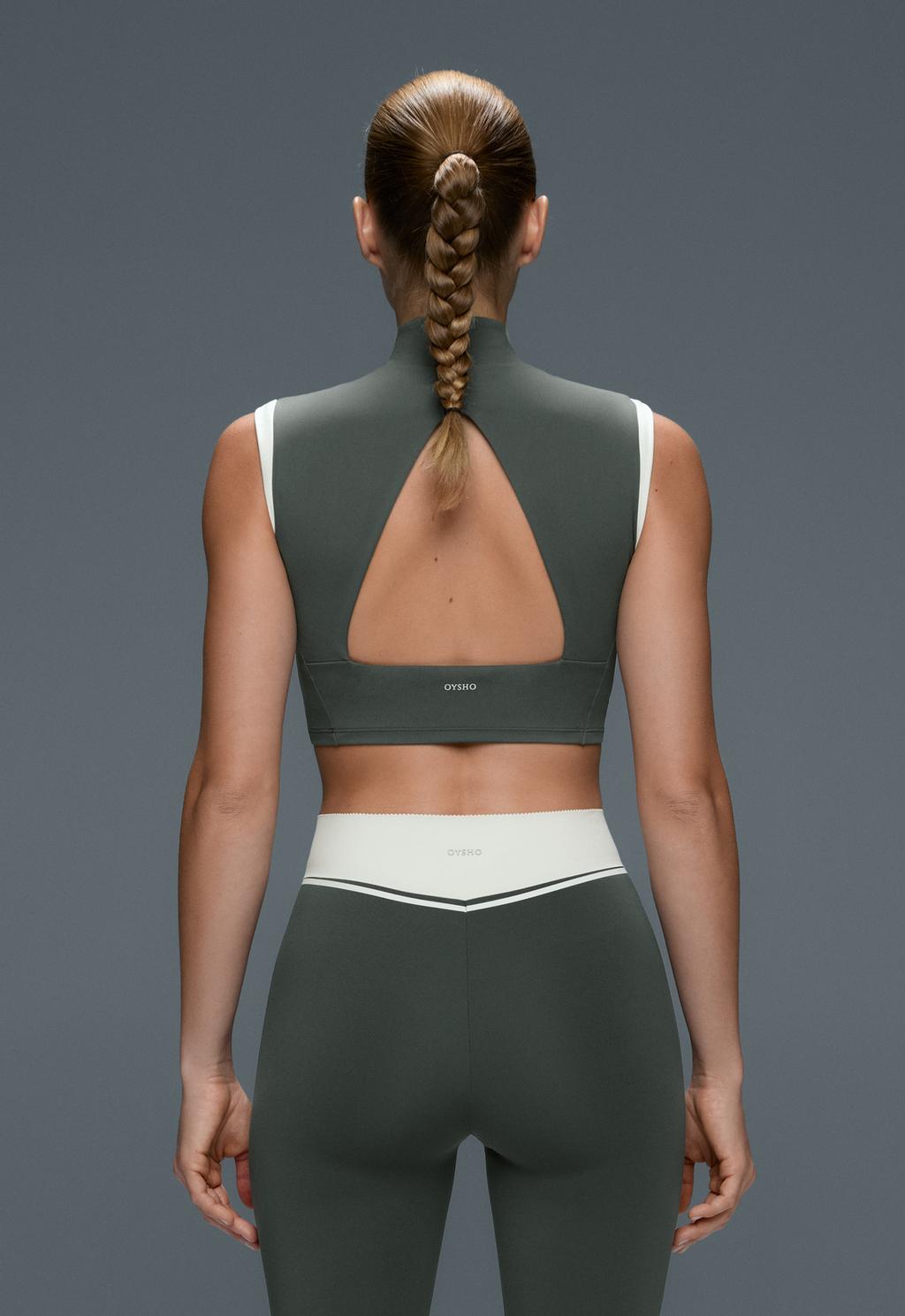 Half-zip block compressive tank top