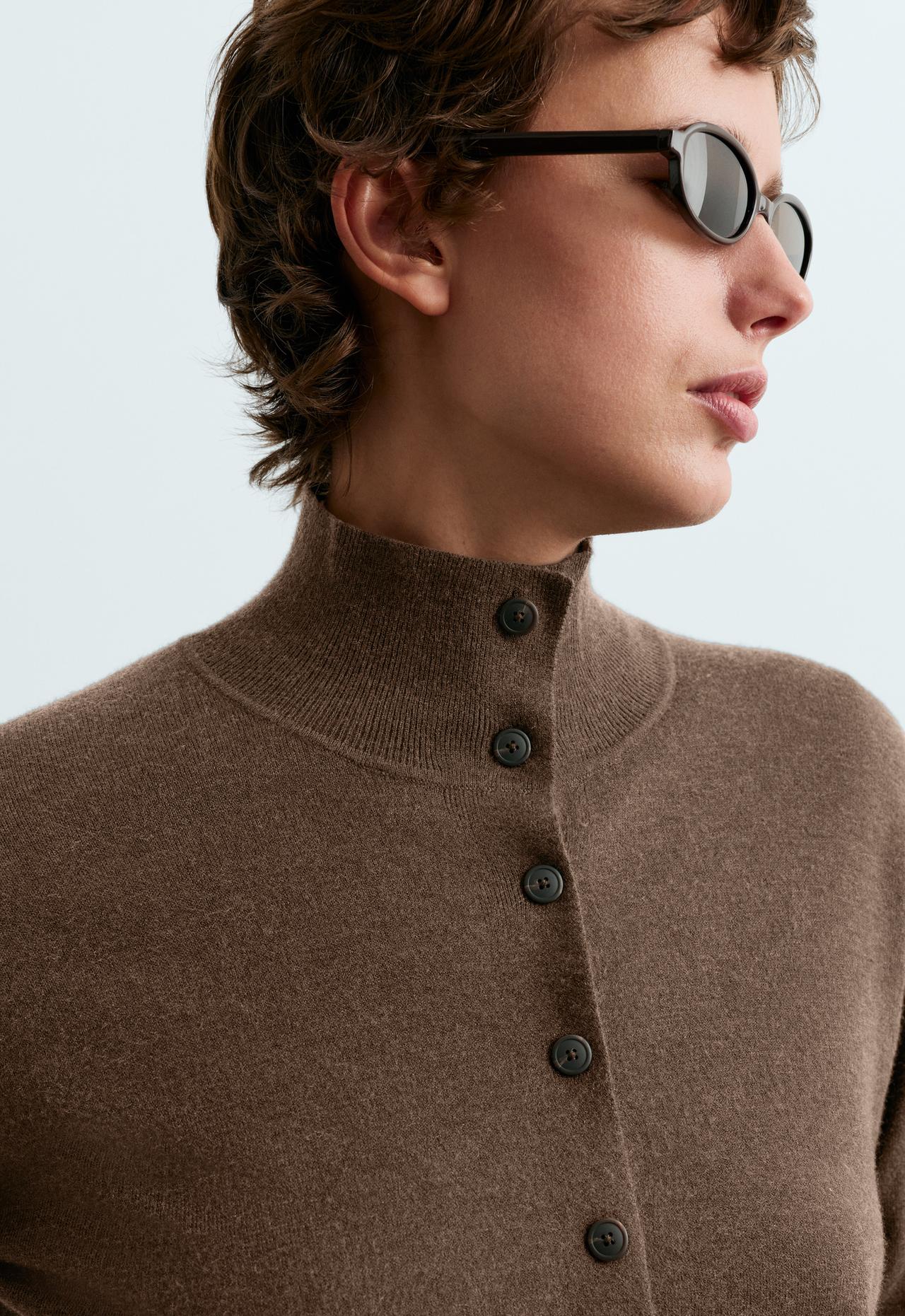 Buttoned knit jacket — TAUPE