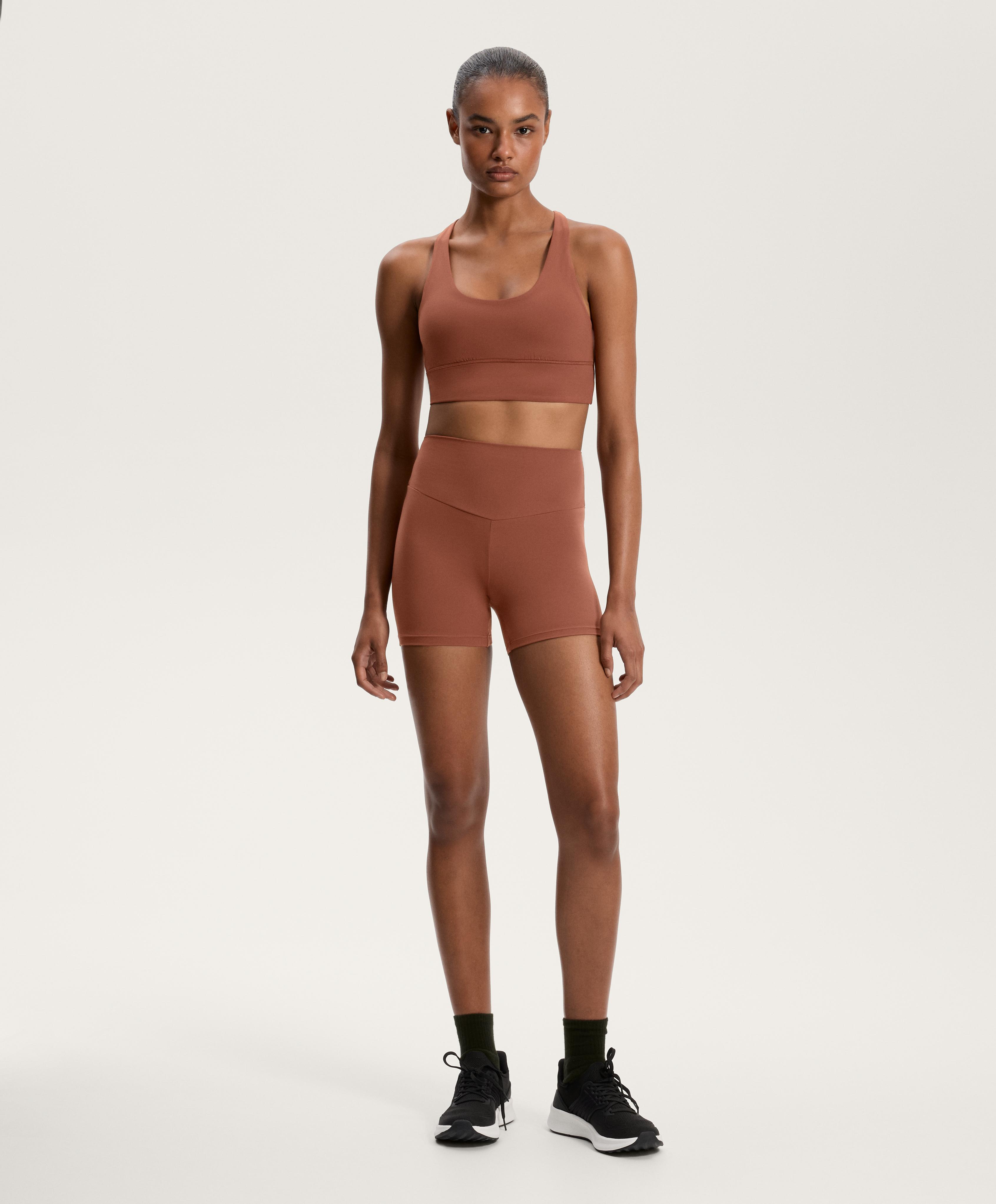 10 厘米裤腿 comfortlux high rise hot pants 10 厘米裤腿 comfortlux high rise hot pants