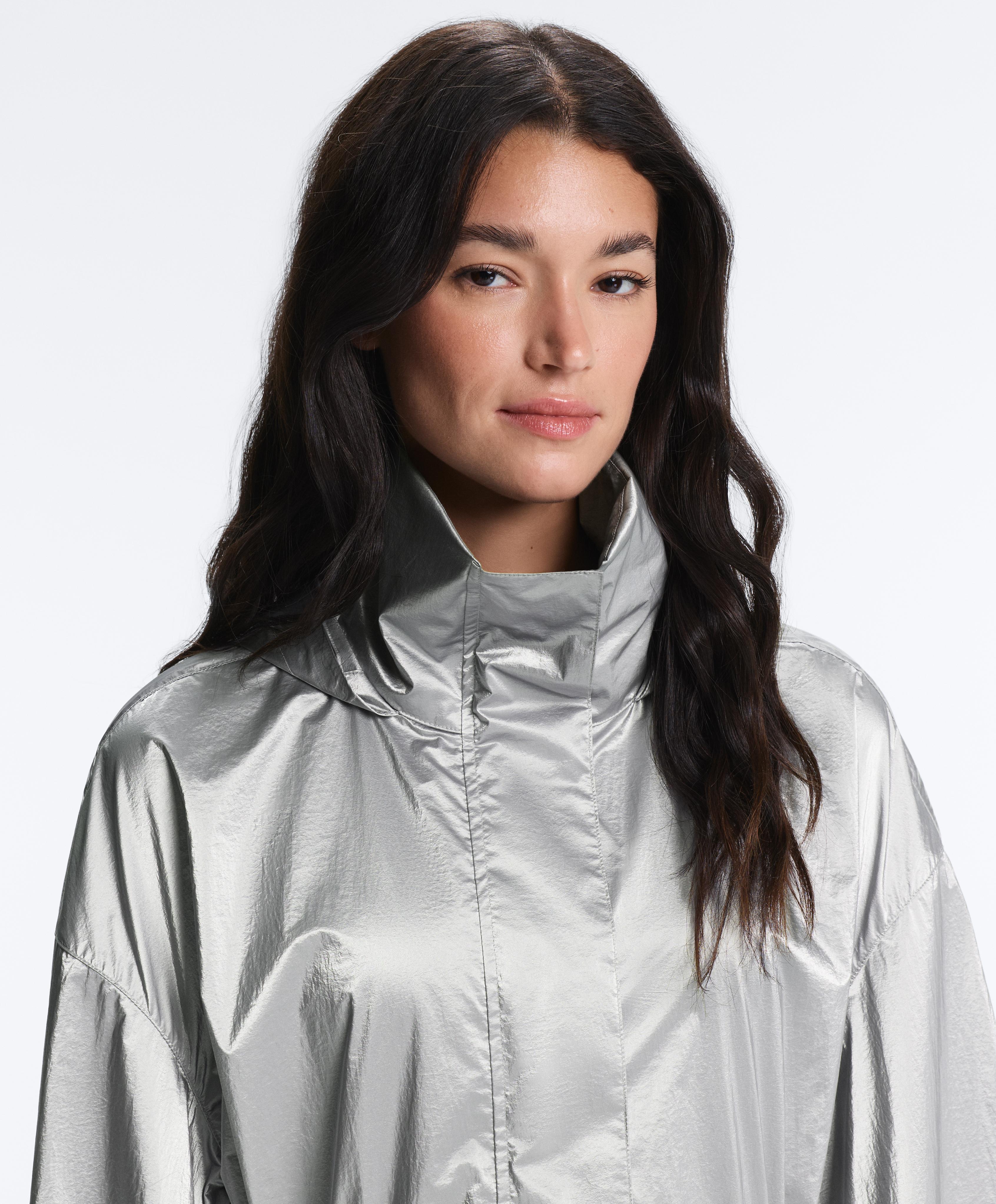 Water-repellent jacket with metallic effect — GREY