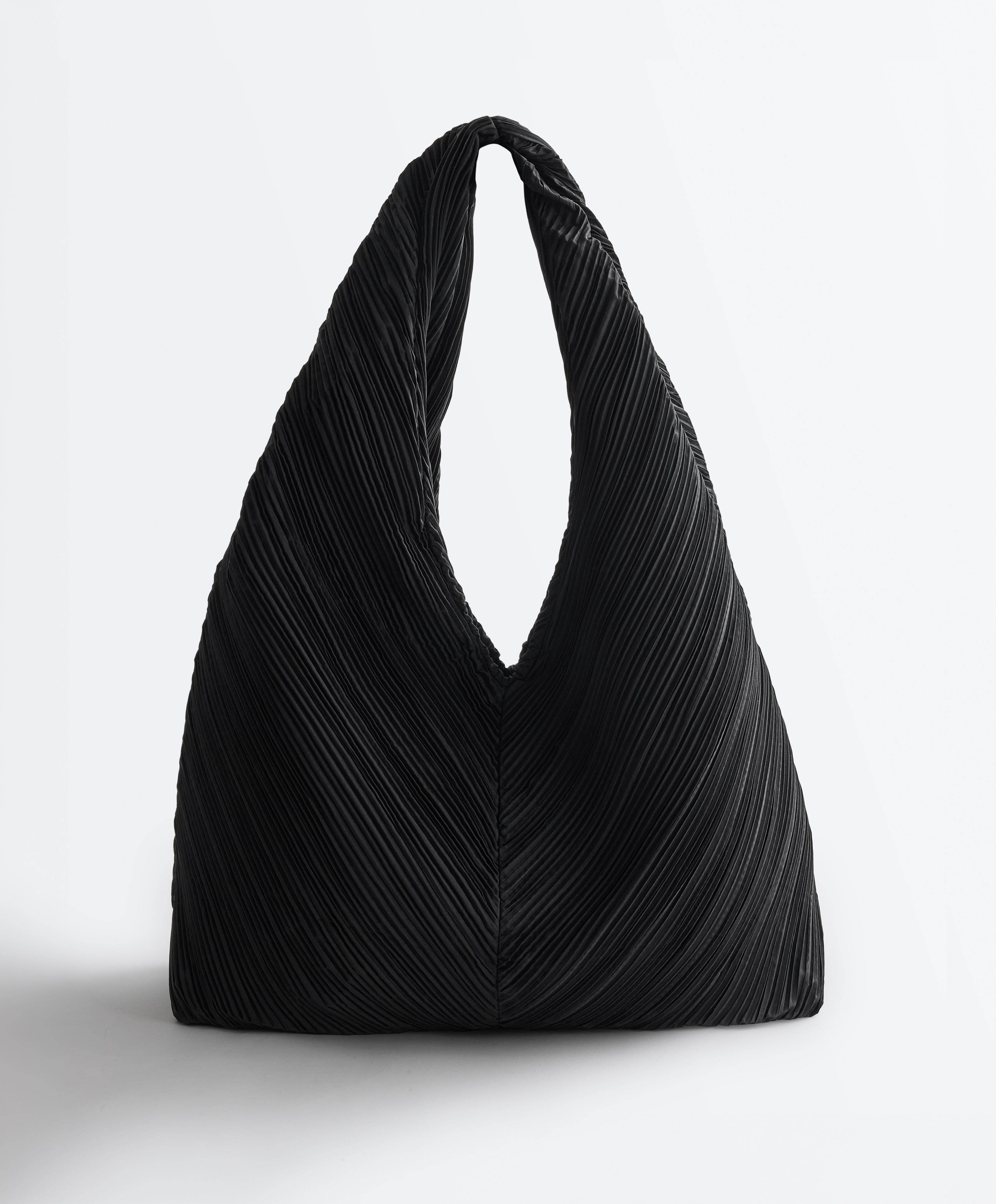 Pleated nylon shoulder bag — BLACK