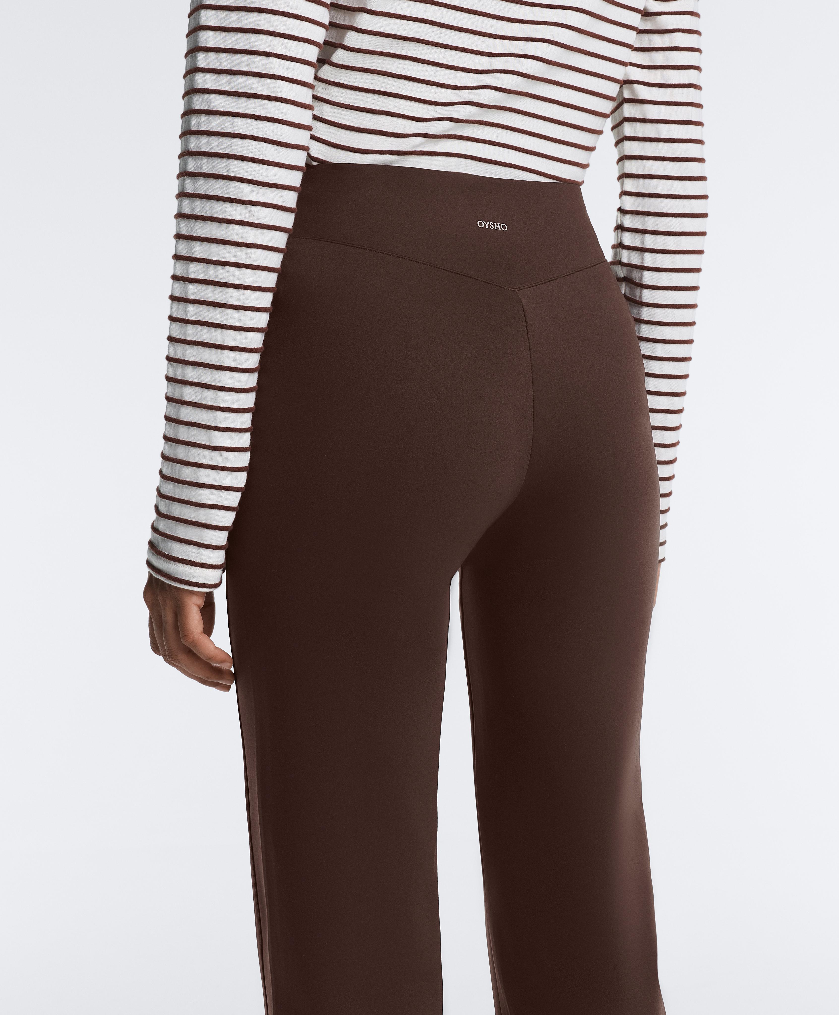 Aukšto liemens neopreno efekto platėjančios kelnės Aukšto liemens neopreno efekto platėjančios kelnės