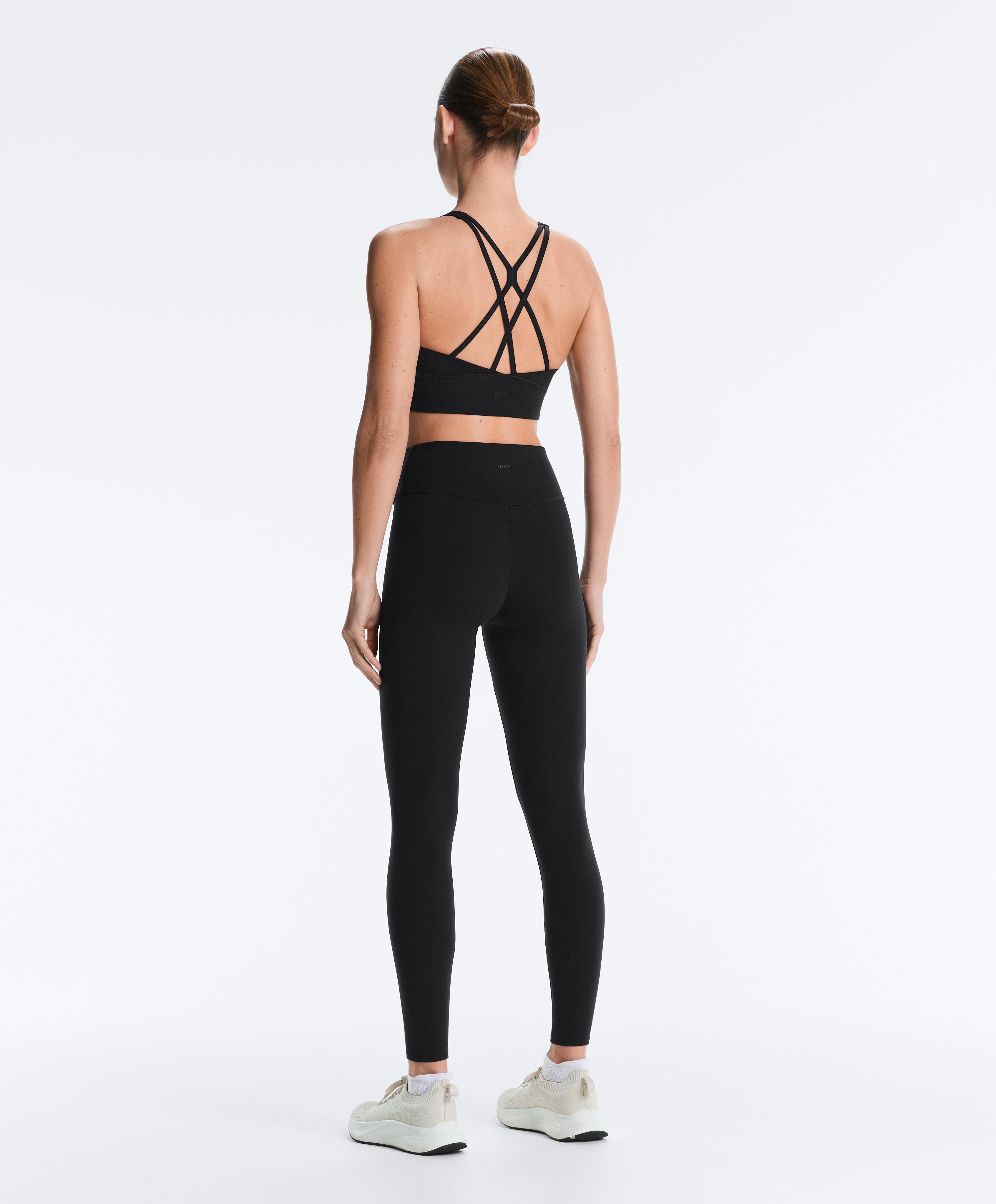Medium-support Comfortlux sports bra with cups — BLACK