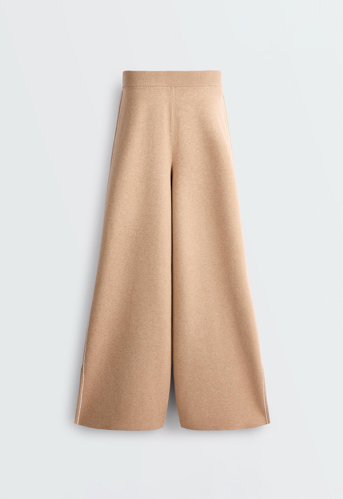 Wide-leg knit trousers with piping and splits — CAMEL