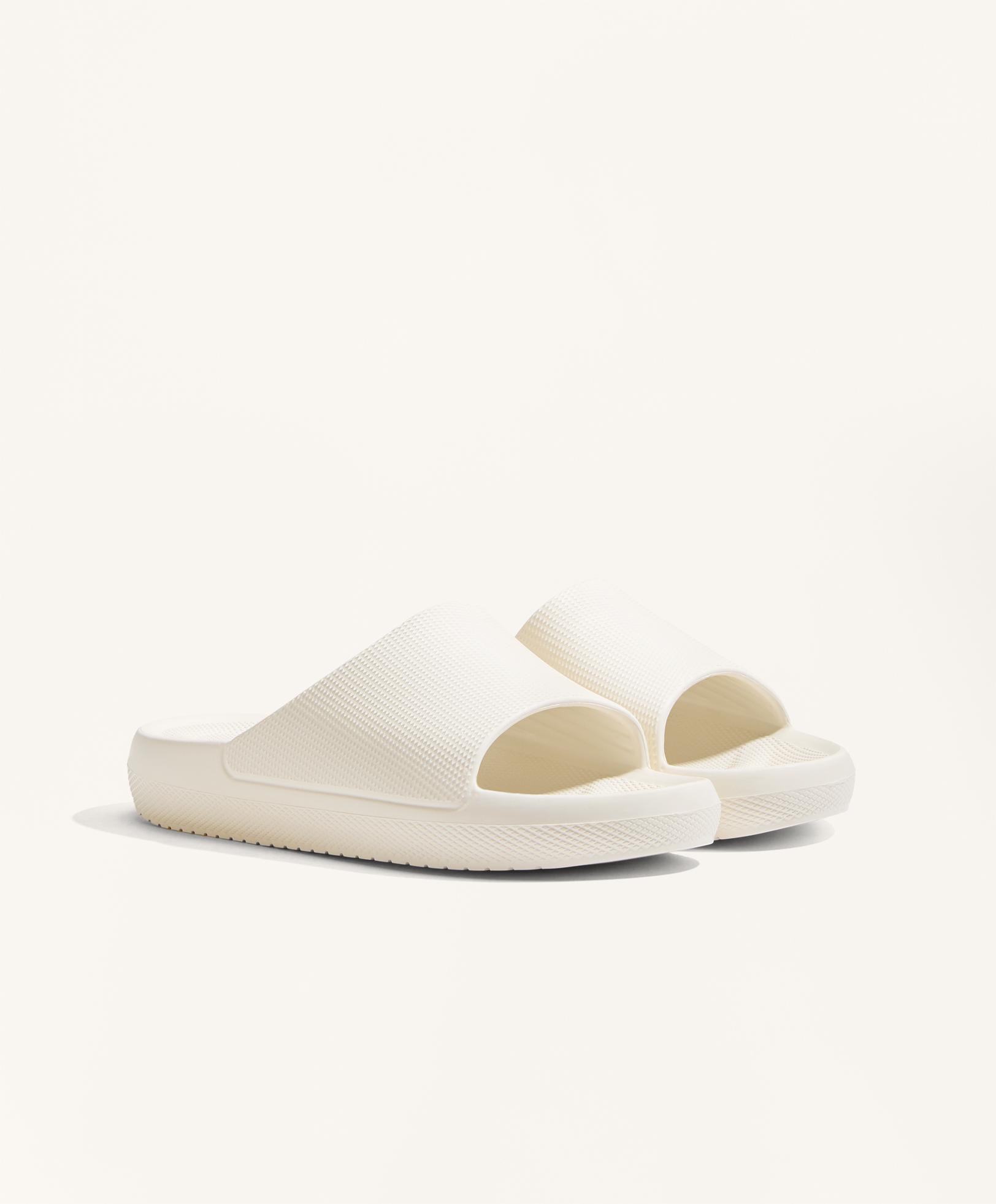 Сандал за плажно облекло - Намаление Сандал за плажно облекло - Намаление