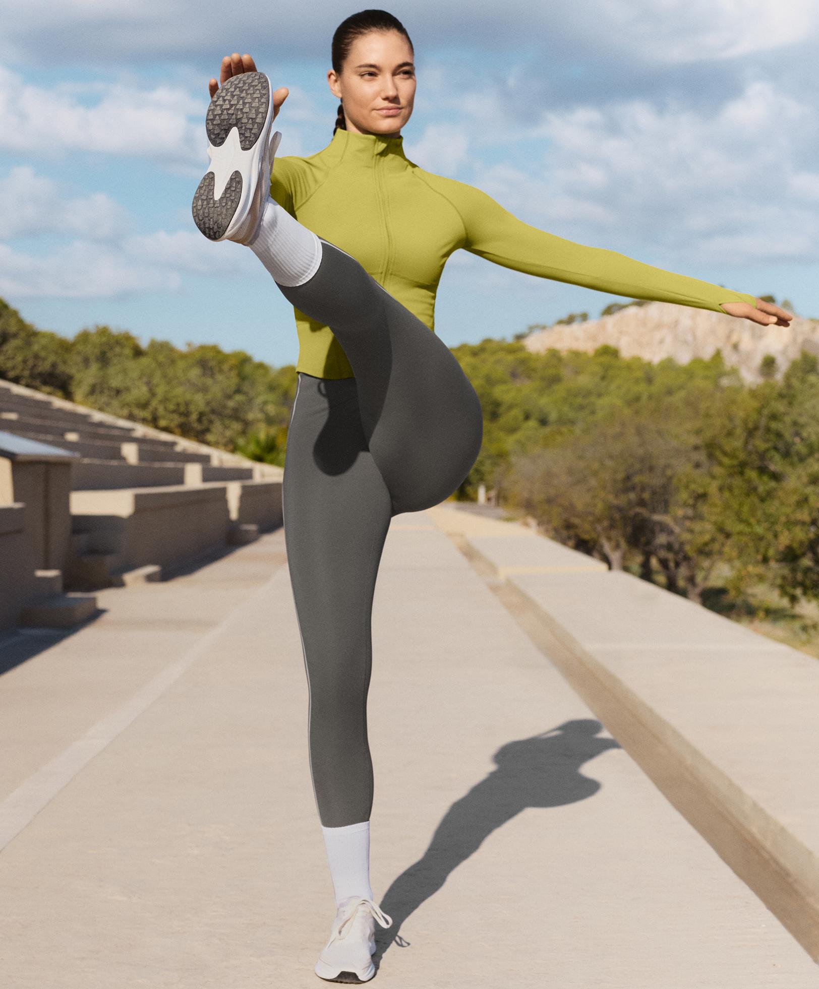 Light warm technical jacket with seams