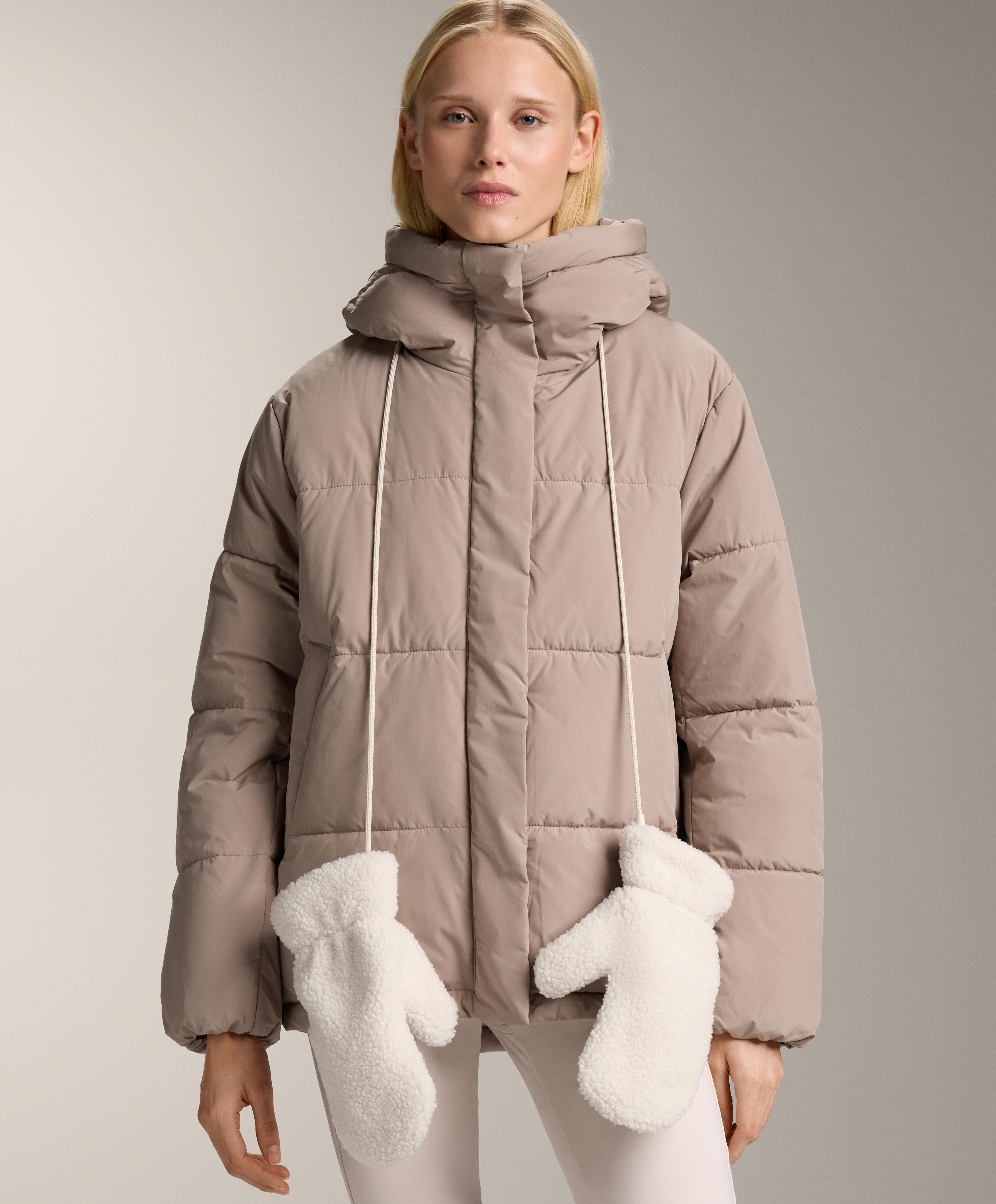 Faux-shearling mittens with cord Faux-shearling mittens with cord