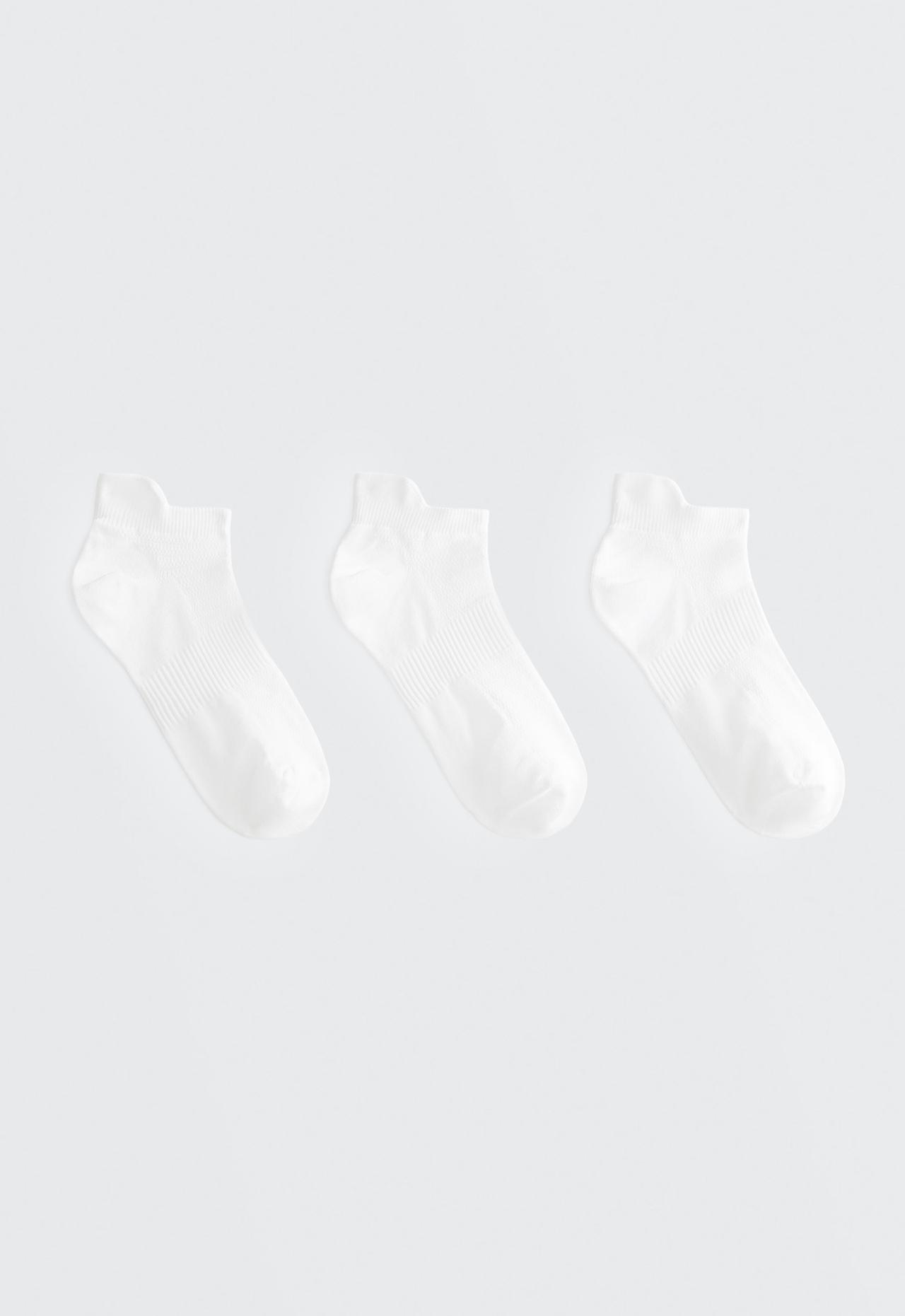 3 pairs of cotton blend sports sneaker socks with heel tab — WHITE