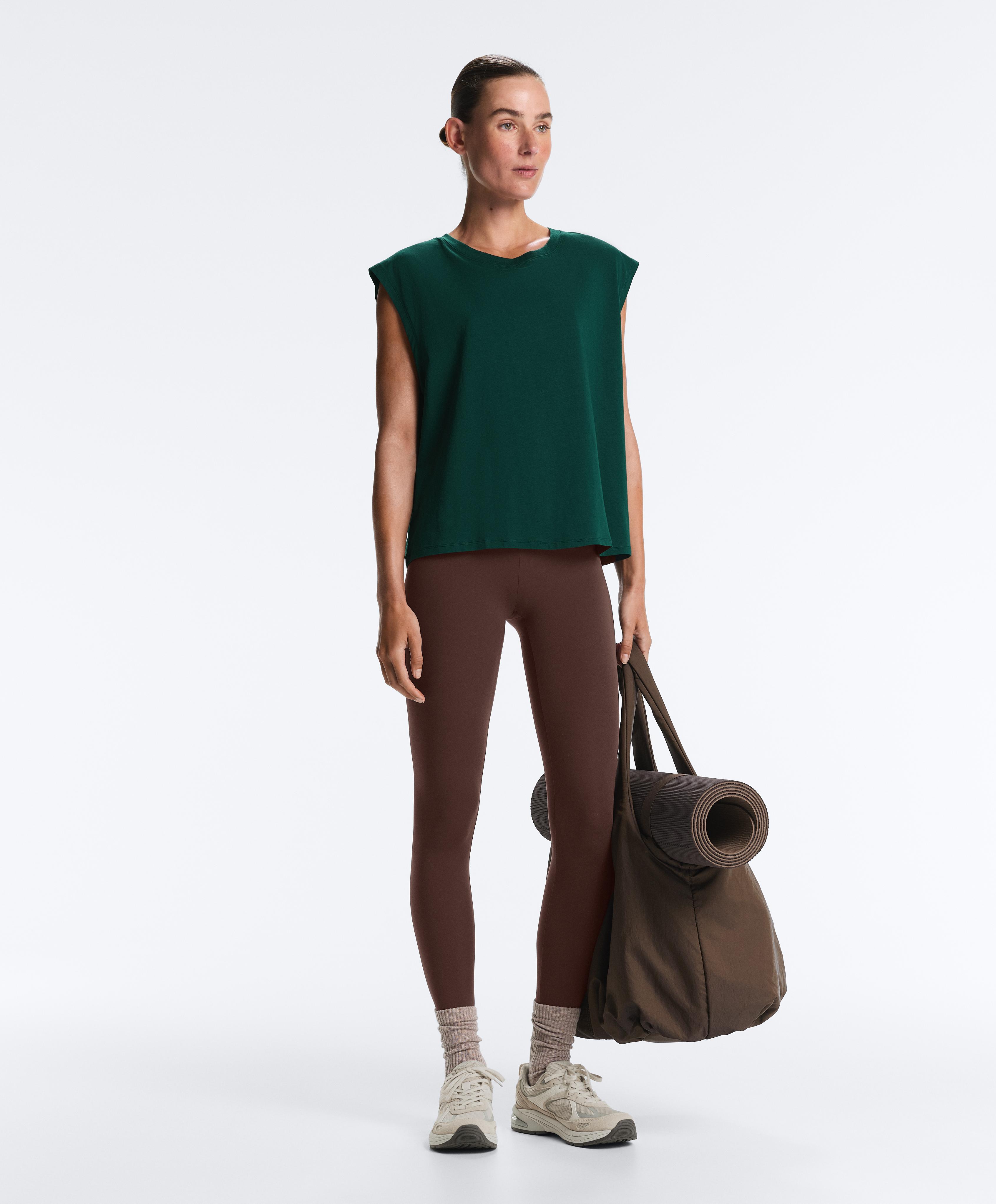 Cotton blend sleeveless T-shirt Cotton blend sleeveless T-shirt