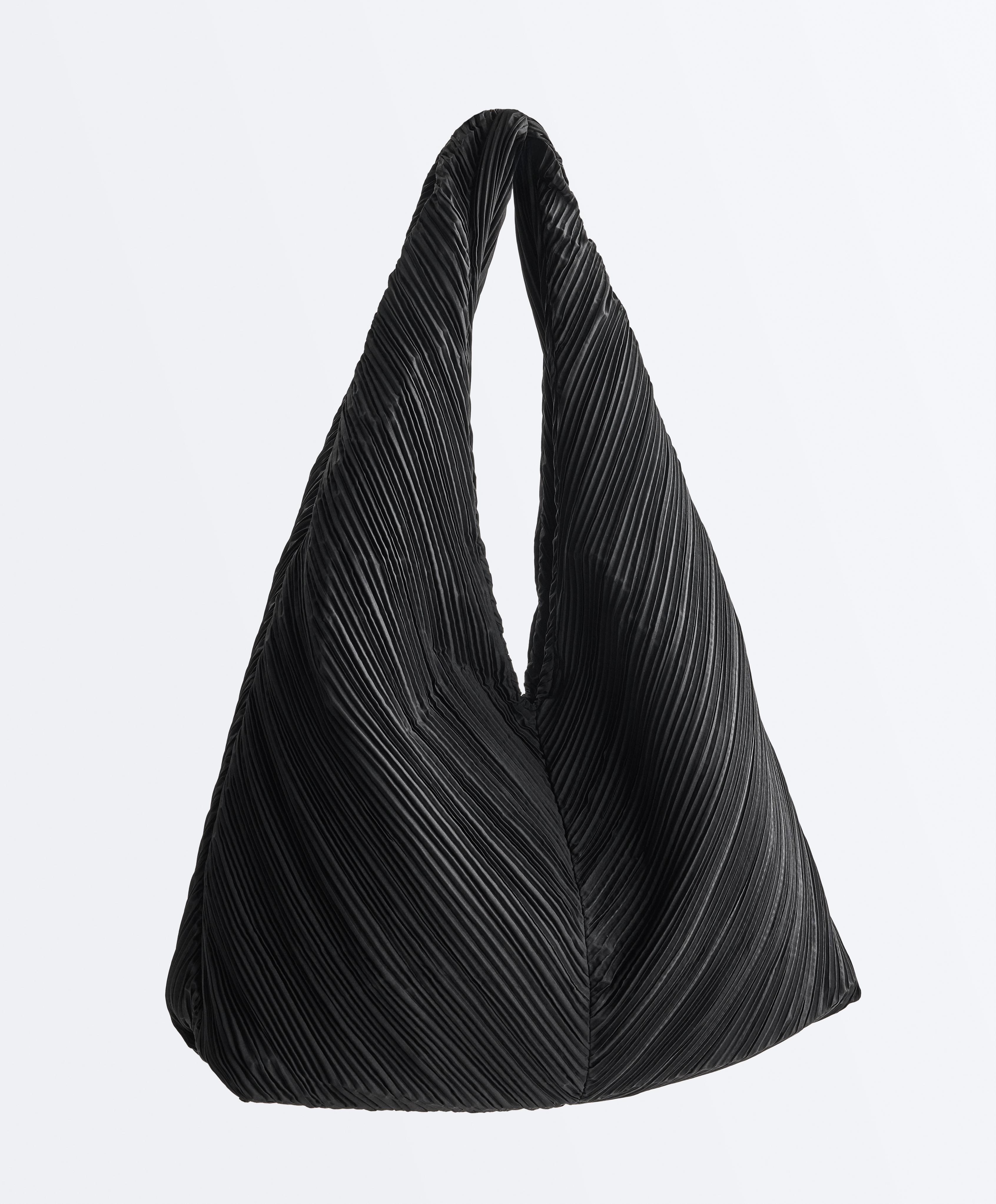 Pleated nylon shoulder bag — BLACK