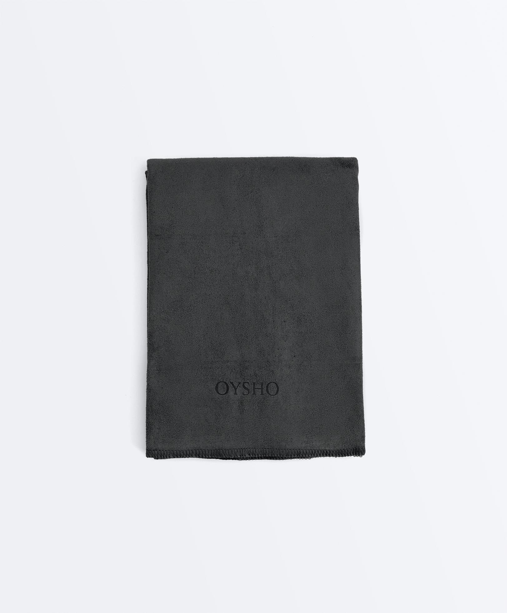 Adjustable mat towel