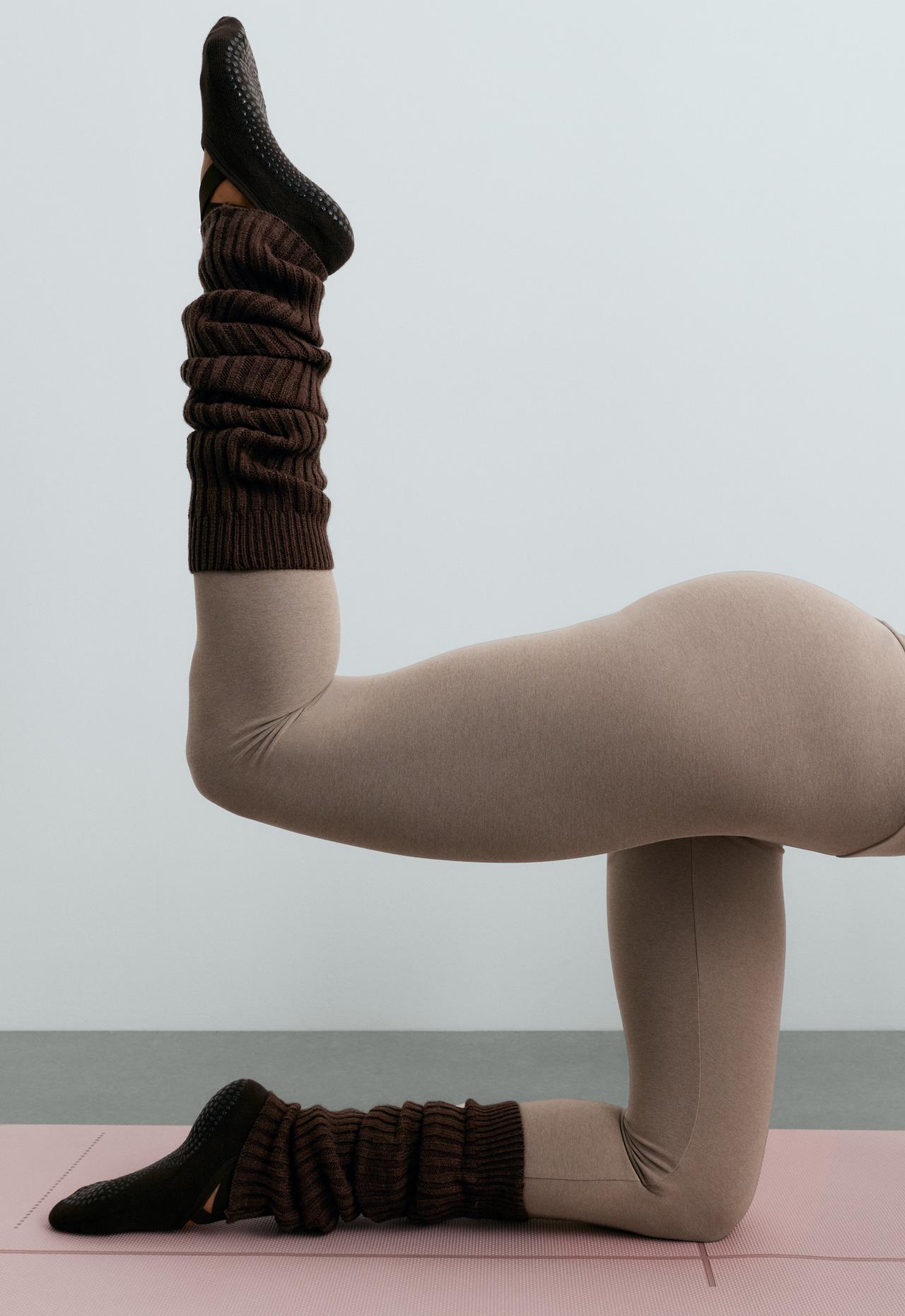 Viscose blend legwarmers — CHOCOLATE