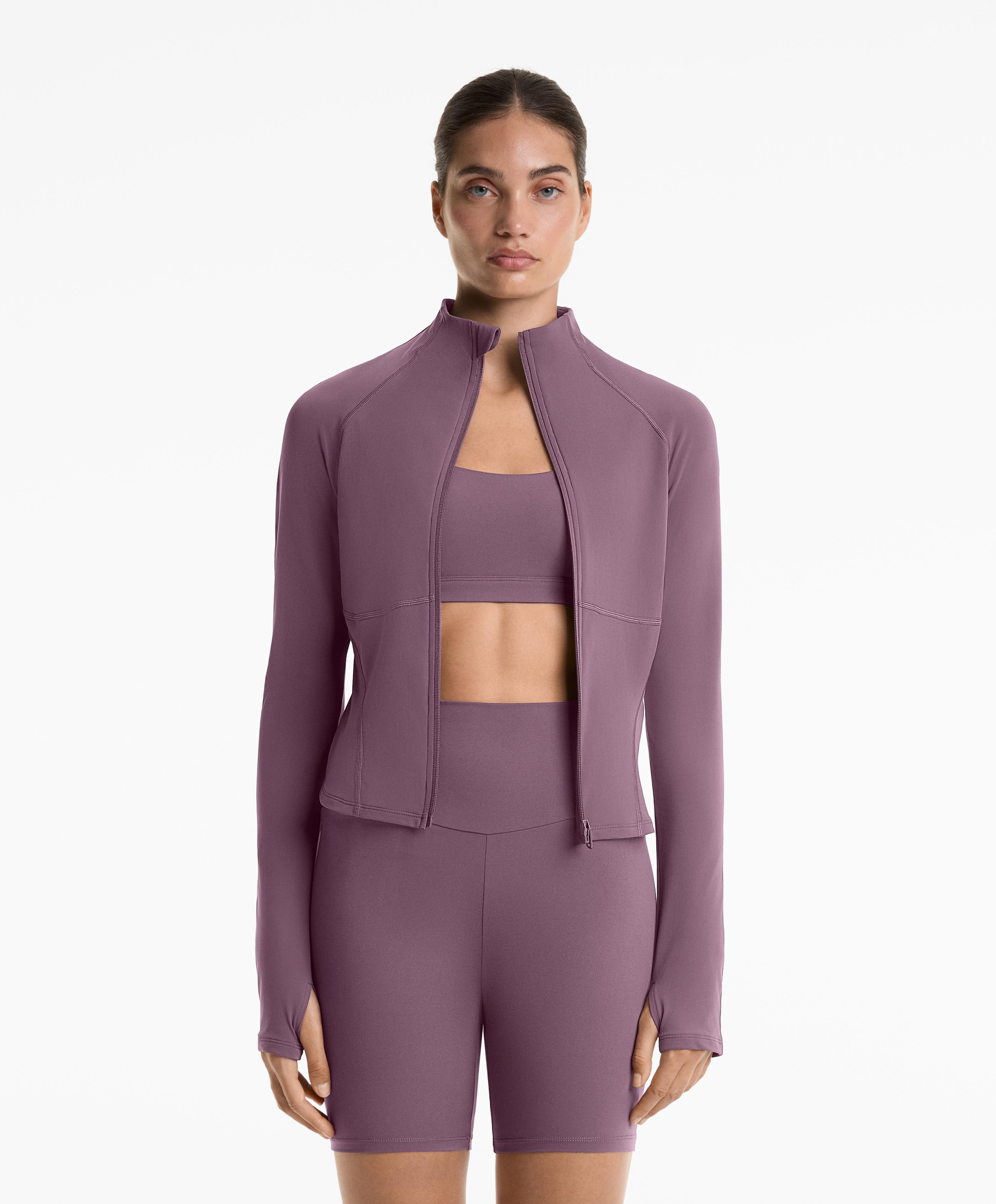 Light warm technical jacket with seams