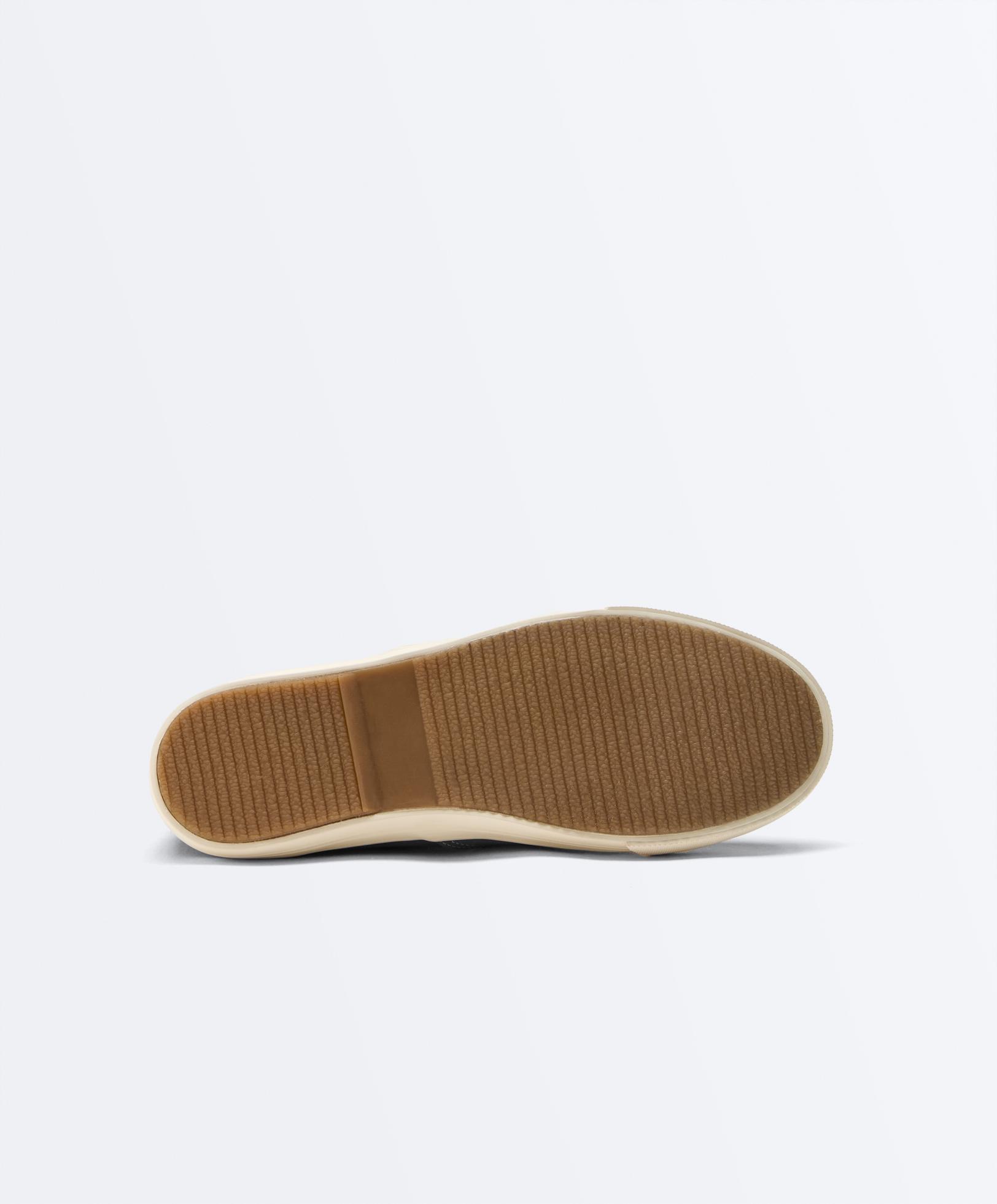 Canvas trainers — BROWN