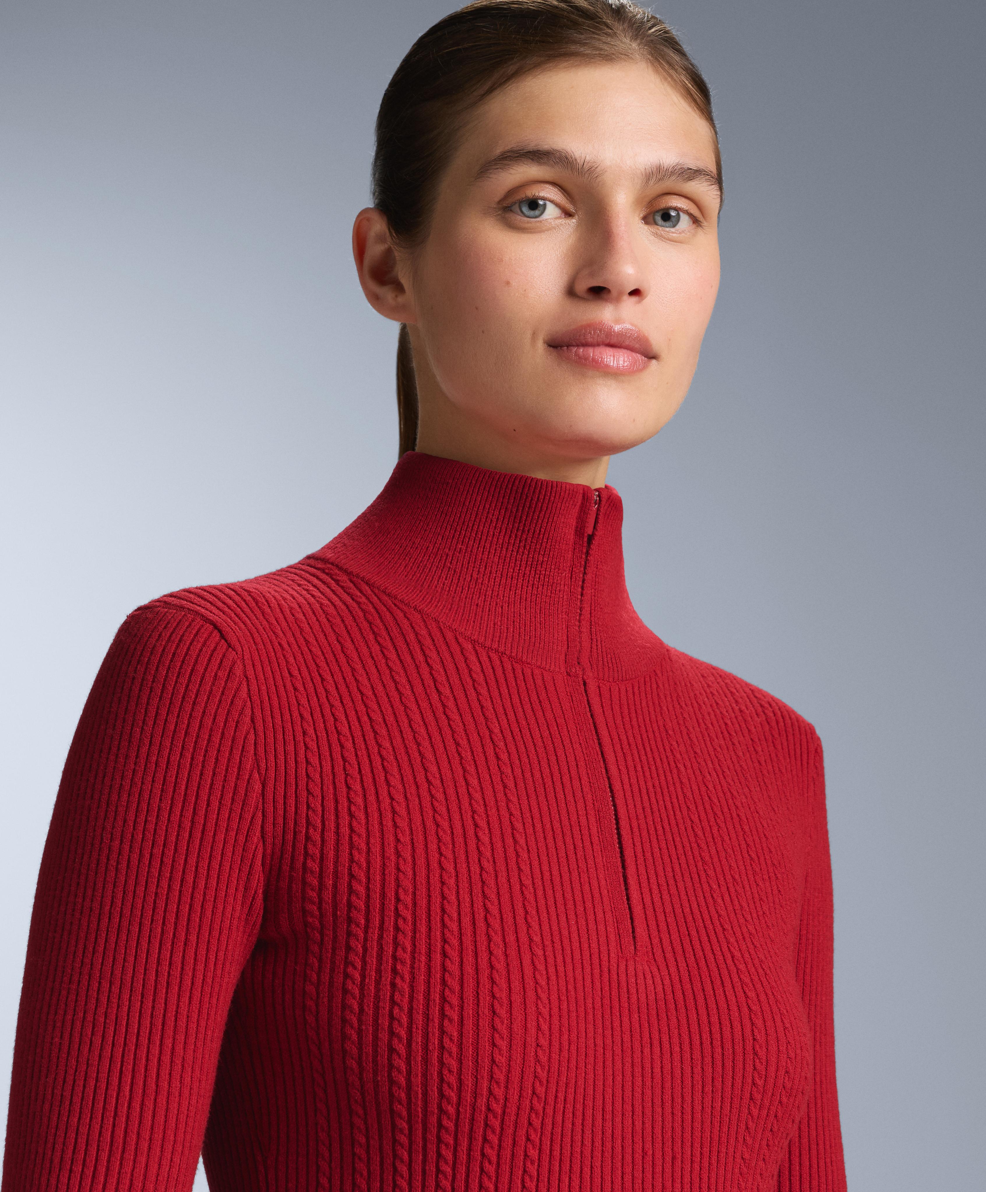 Cable knit thermal base layer T-shirt — RED
