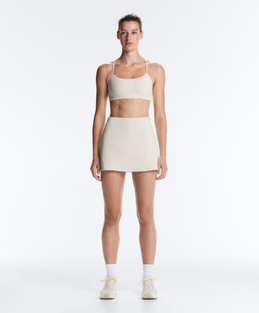 Low-support Comfortlux crochet sports bra — PALE ECRU 4