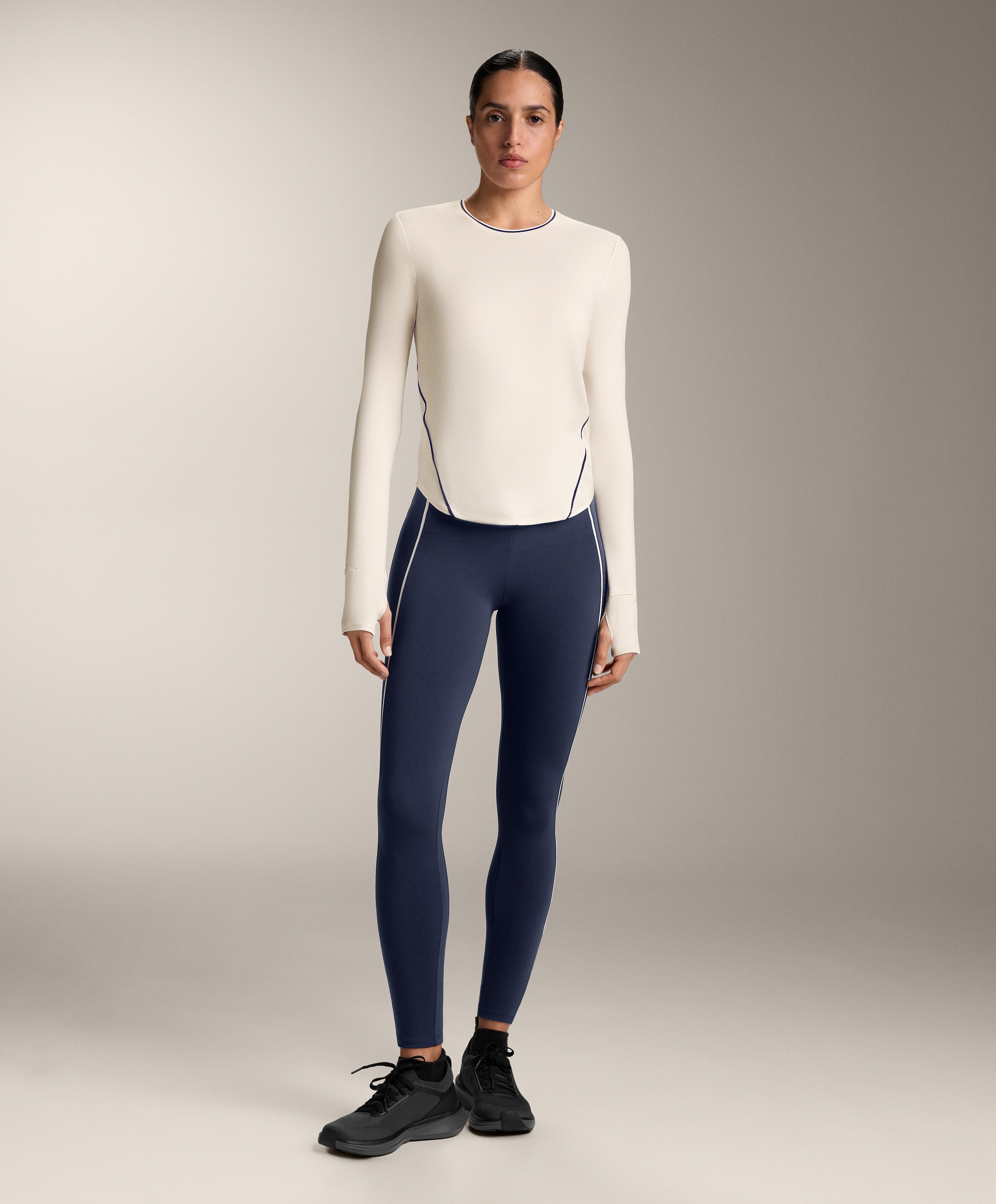 Лонгслів з технічної тканини piping