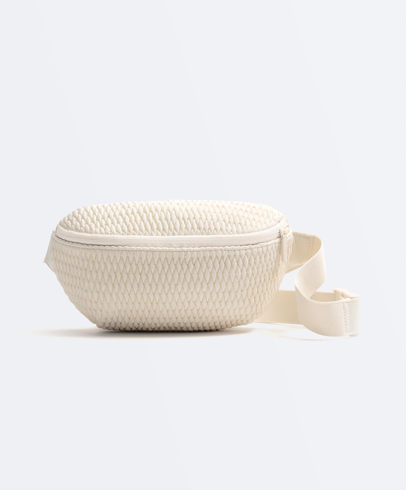 Padded belt bag — CREAM
