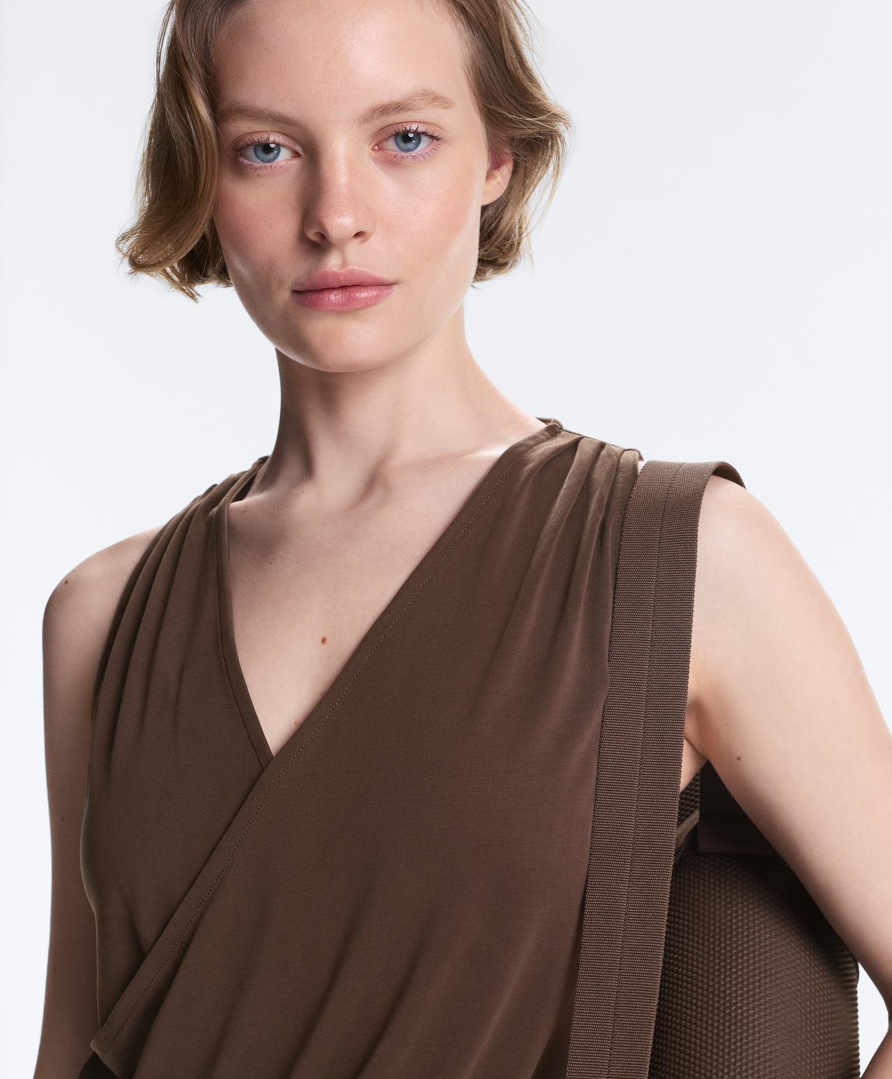 Modal blend crossover sleeveless T-shirt — DARK BROWN